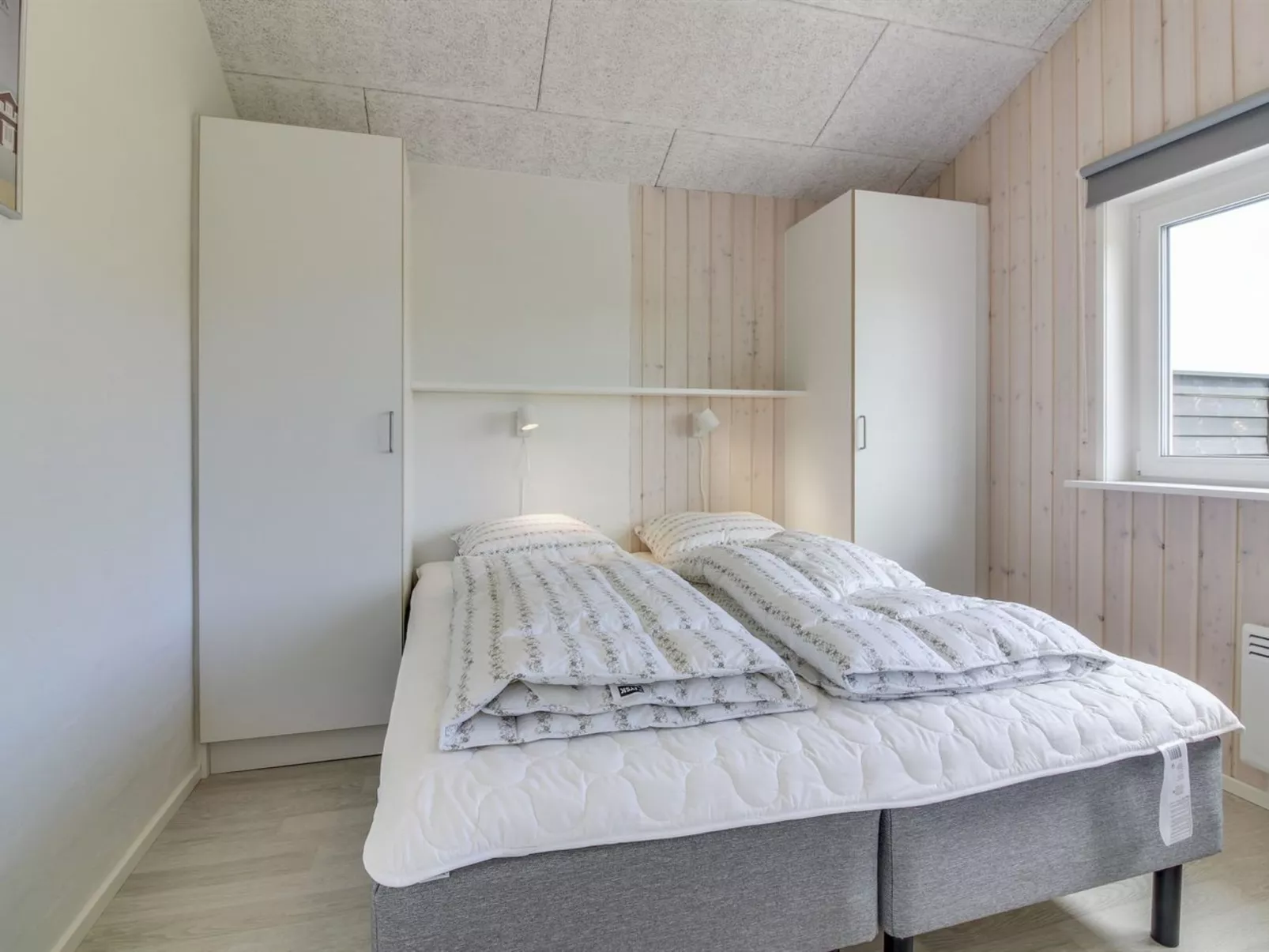 "Grith" - 1km from the sea-Inside