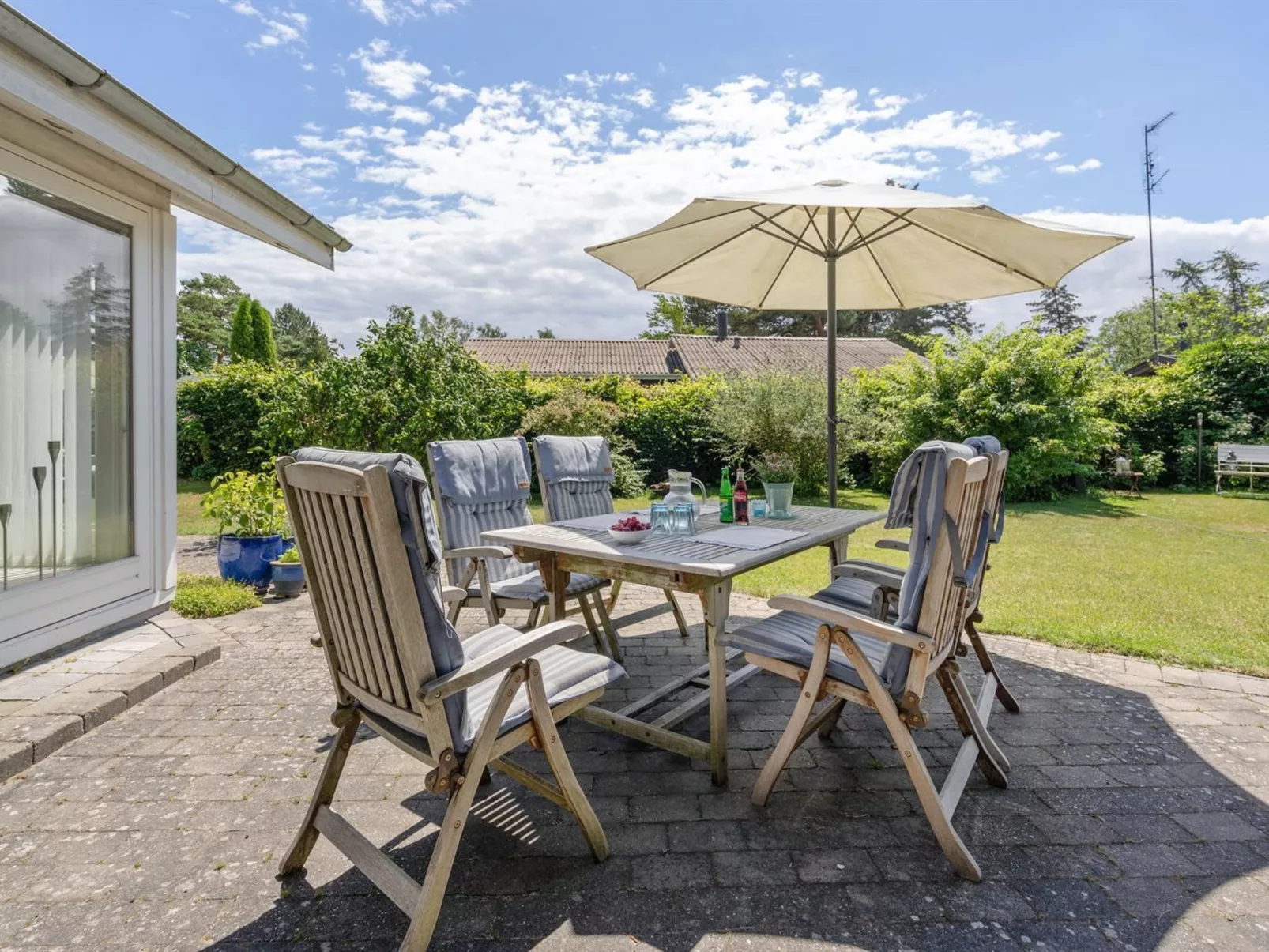 "Elva" - 150m from the sea-Outside