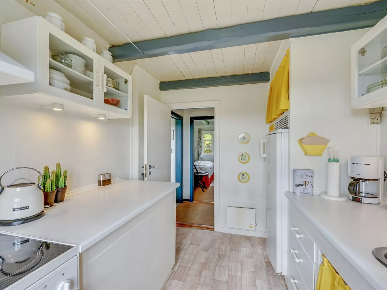 "Annika" -  from the sea-Inside