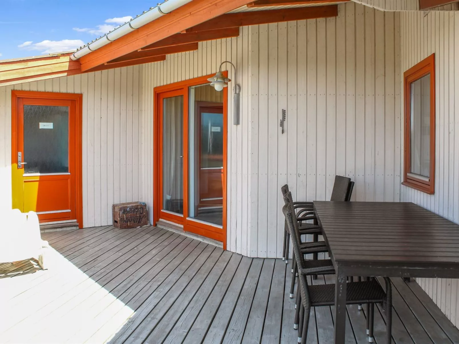 "Jorma" - 250m to the fjord-Outside