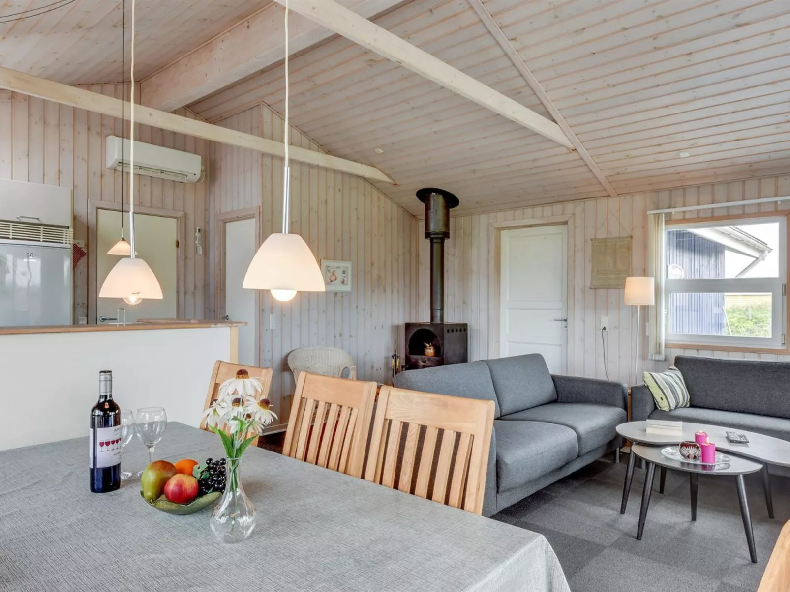 "Ingborg" - 150m from the sea-Inside