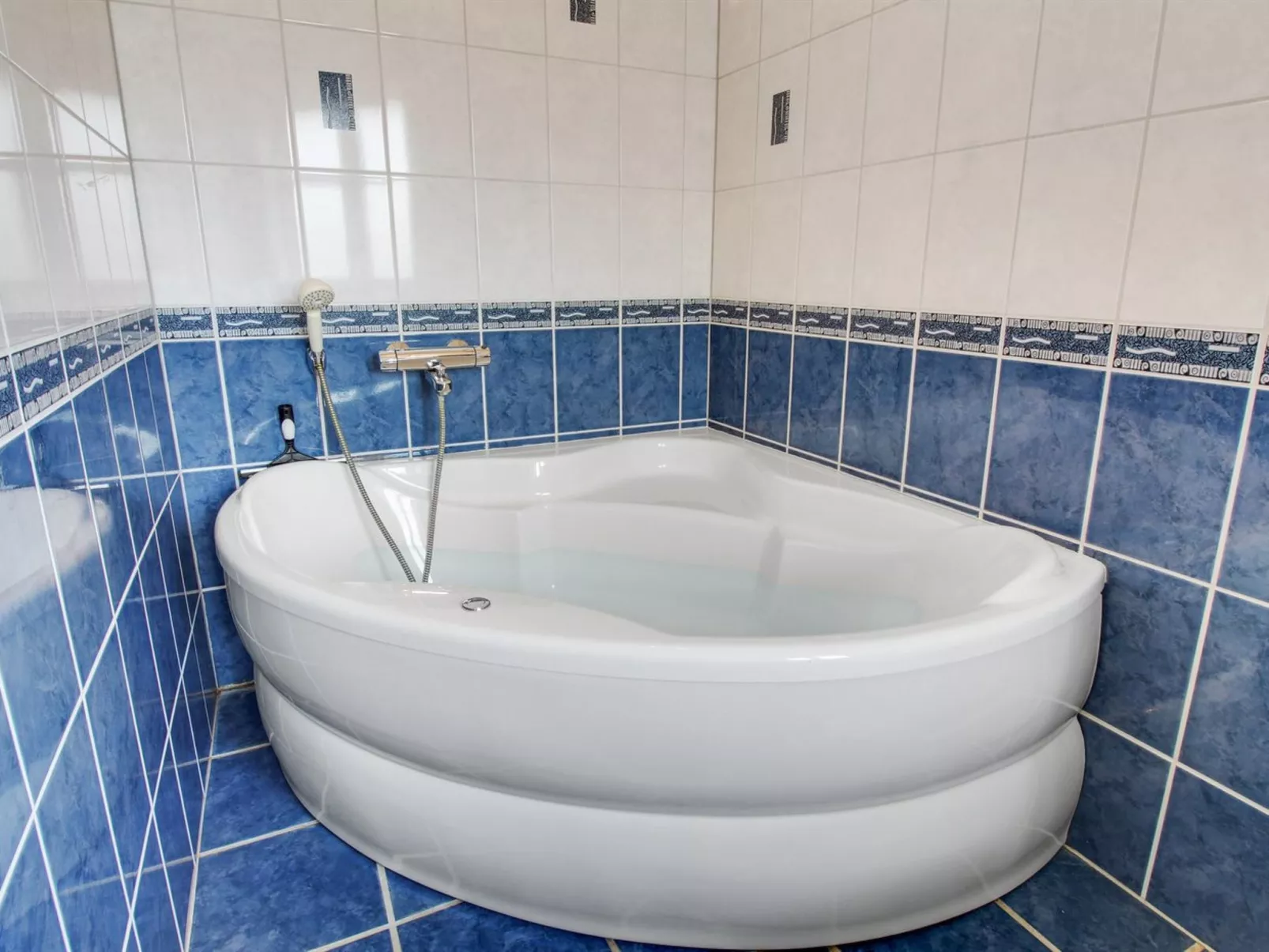 "Arnger" - 300m to the fjord-Inside