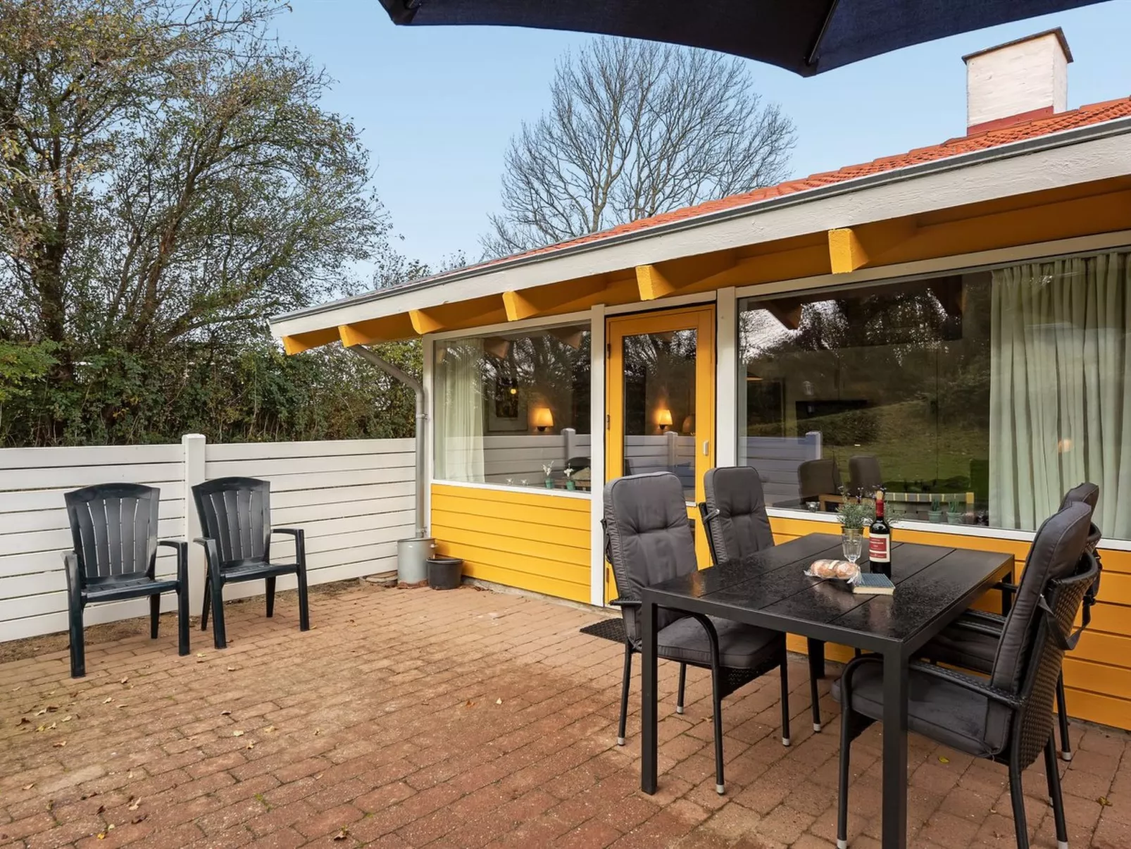 "Boris" - 500m from the sea-Draußen