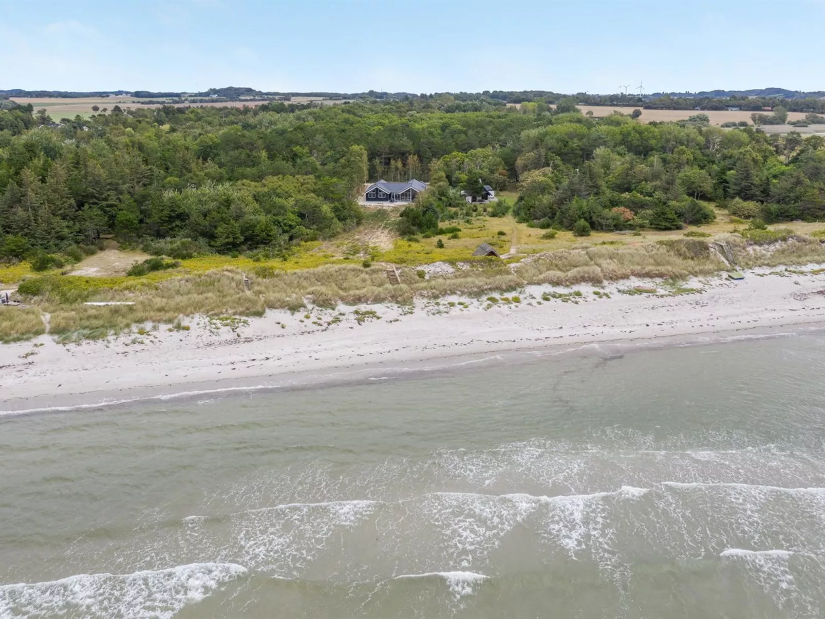 "Jorn" - 75m from the sea-Outside