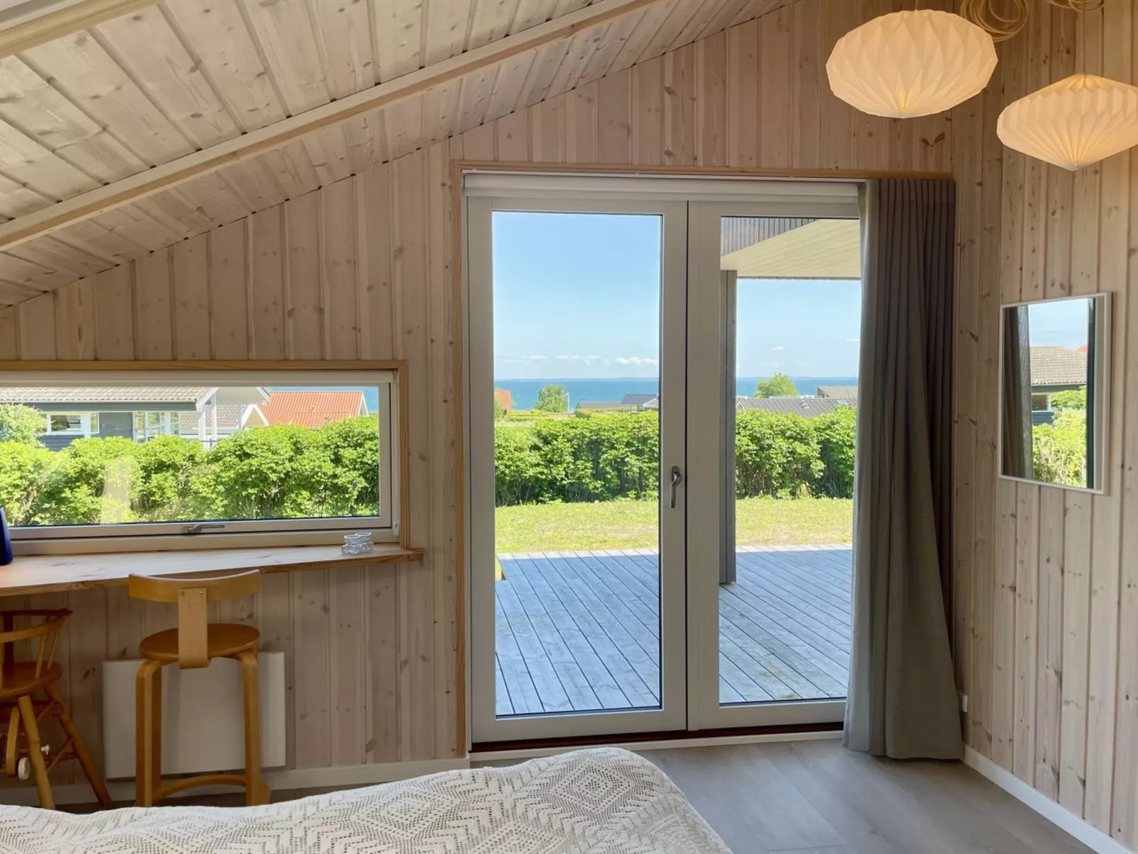 "Ely" - 300m from the sea-Inside