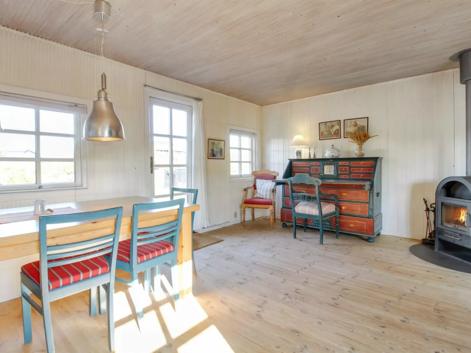 "Gudwer" - 300m from the sea-Inside