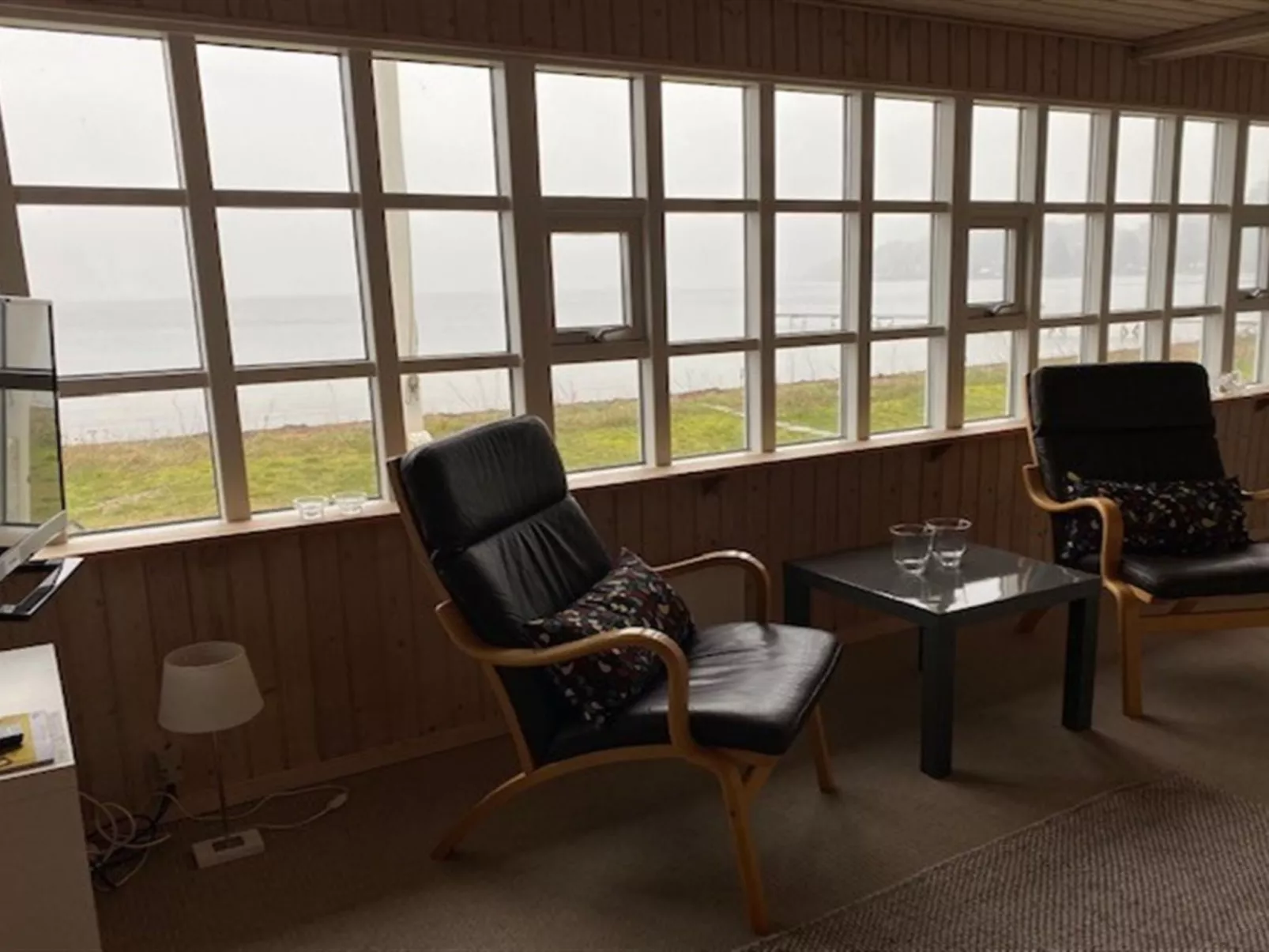 "Udder" - 50m to the fjord-Dedans