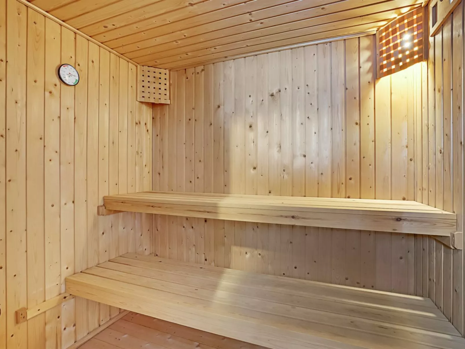 "Druscilla" - 650m from the sea-Drinnen