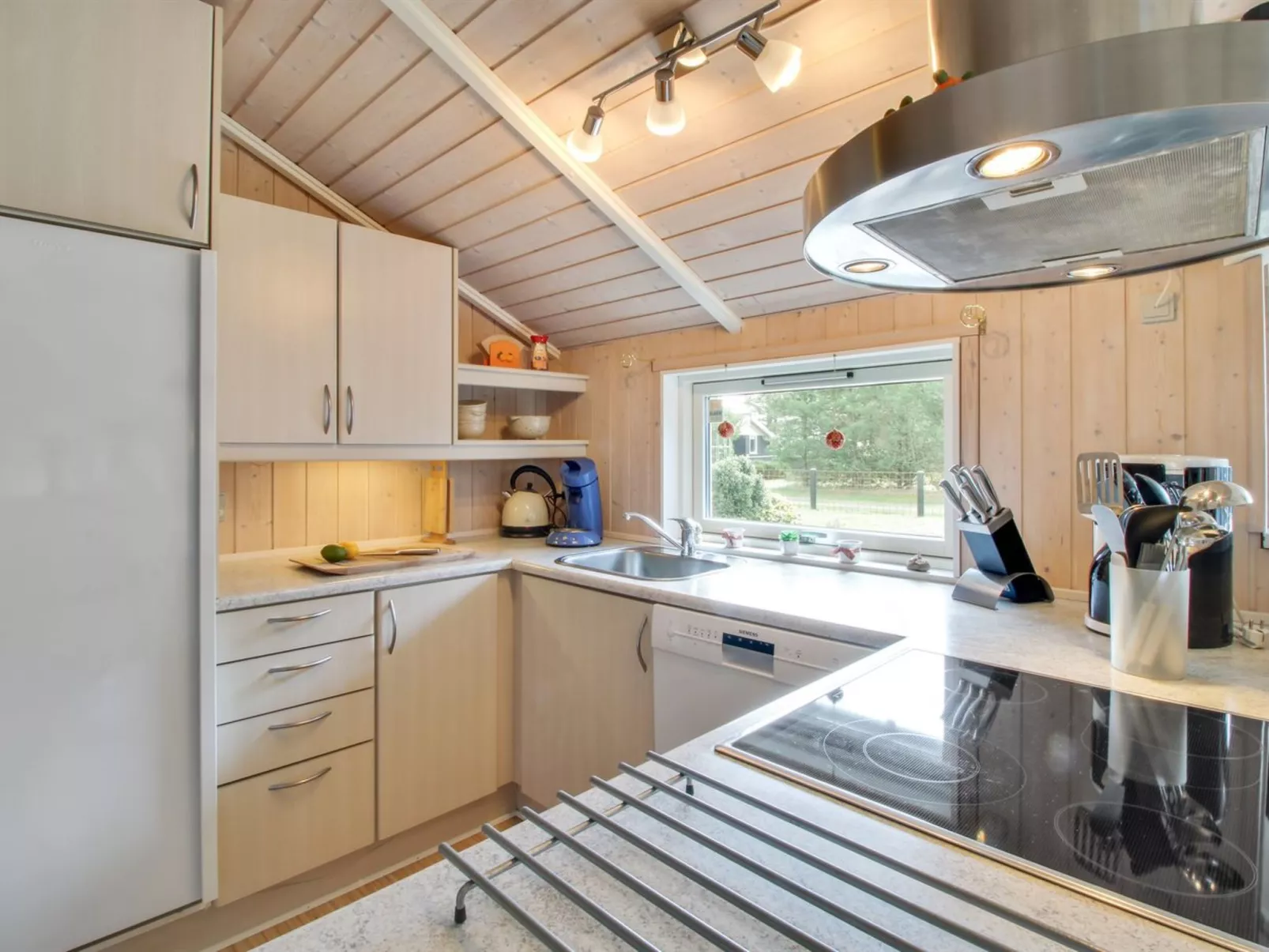 "Thore" - 400m from the sea-Dedans