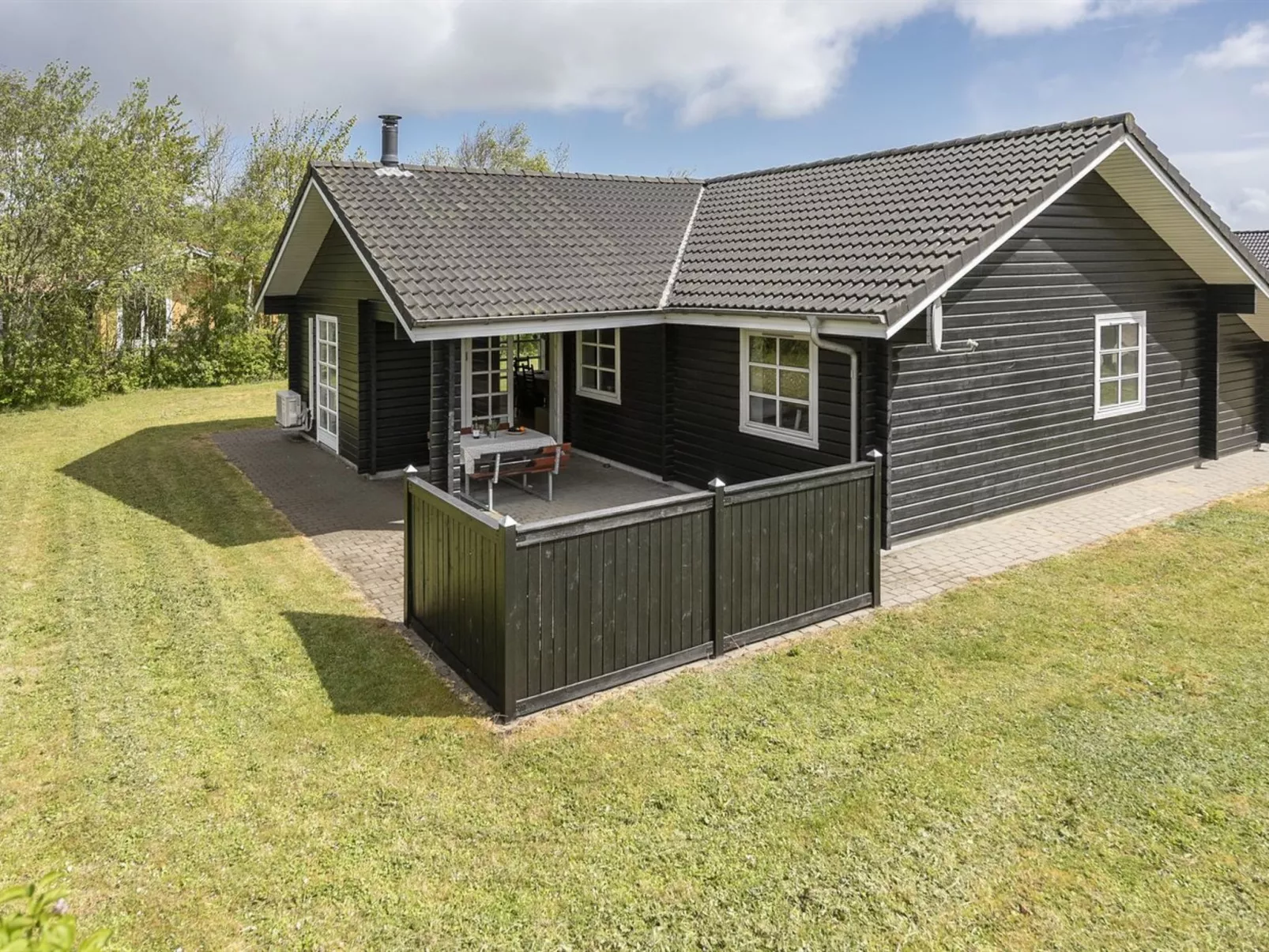 "Fenja" - 500m to the fjord-Outside