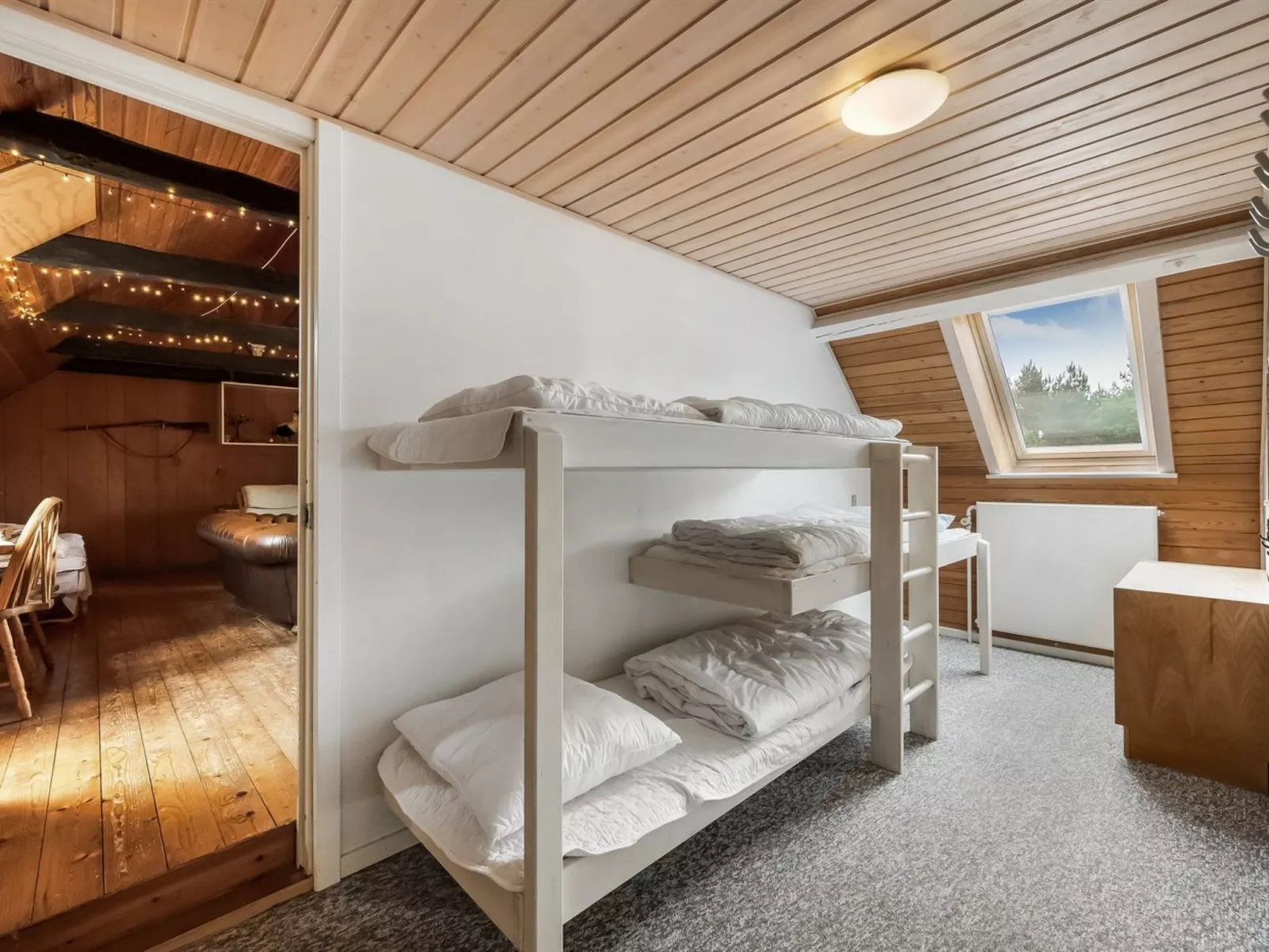 "Wilmar" - 1km to the fjord-Inside