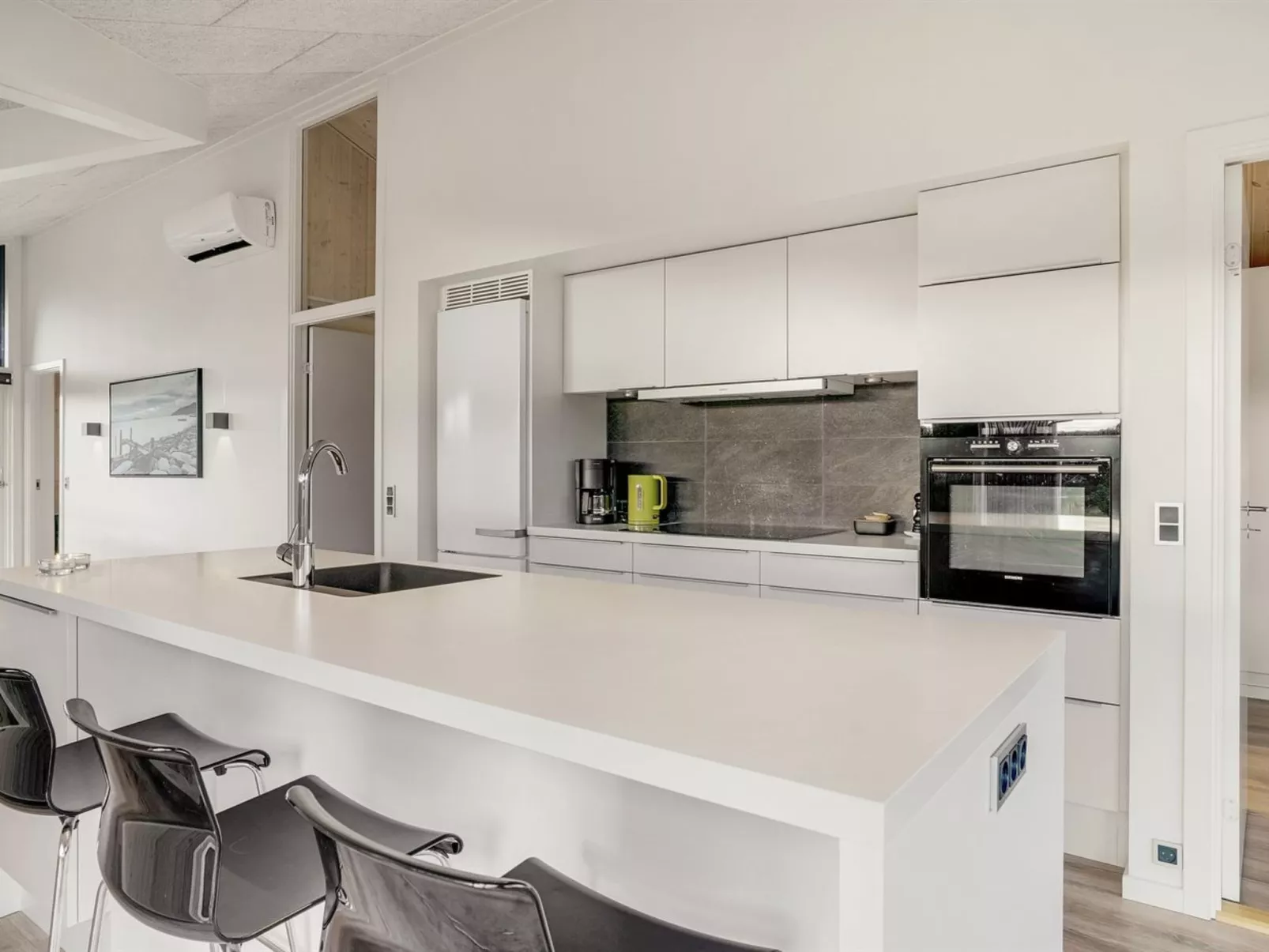 "Danila" - 600m from the sea-Dedans