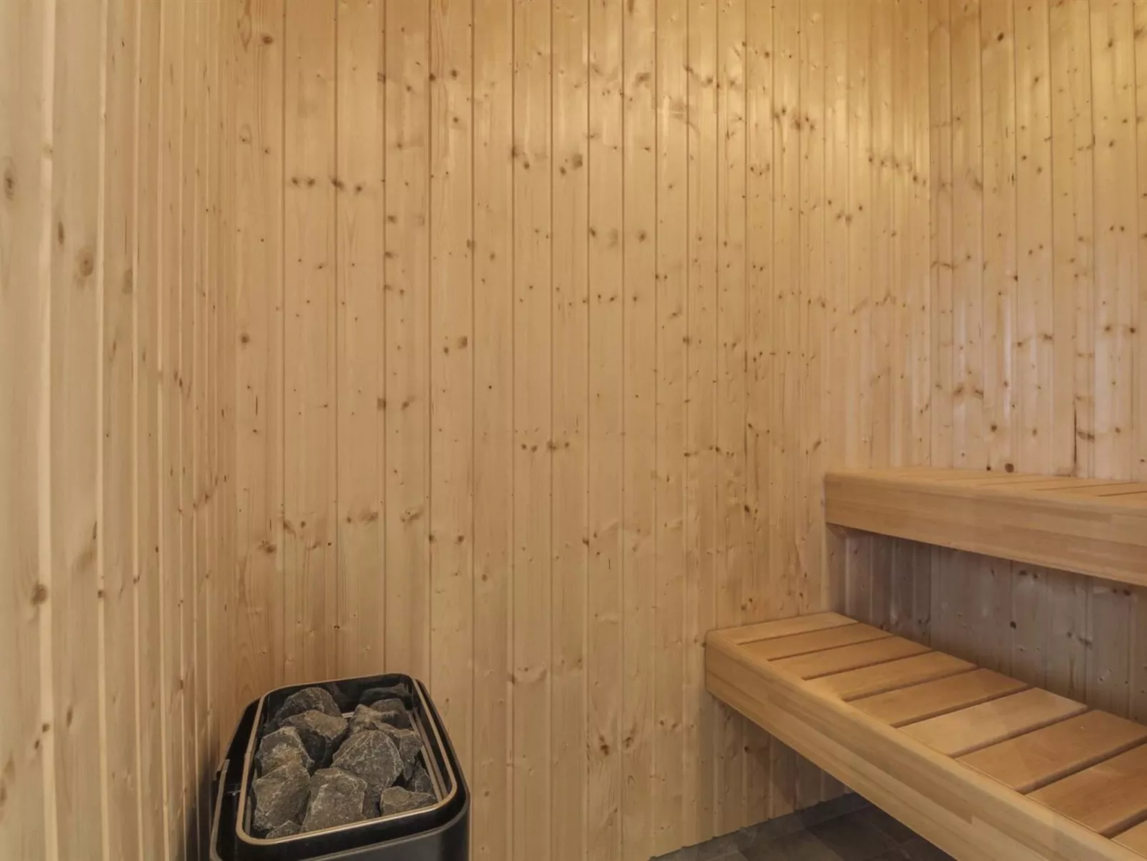 "Fredrika" - 1.5km from the sea-Inside