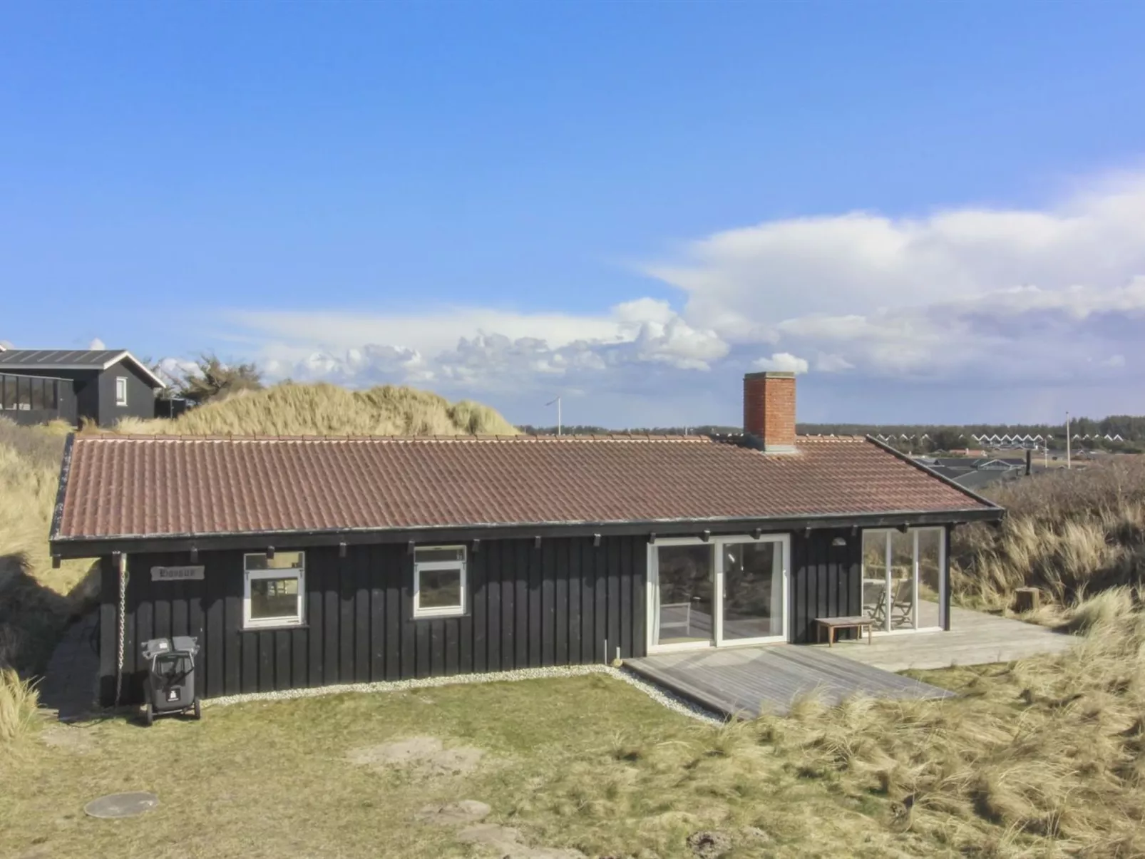 "Thenna" - 200m from the sea-Outside