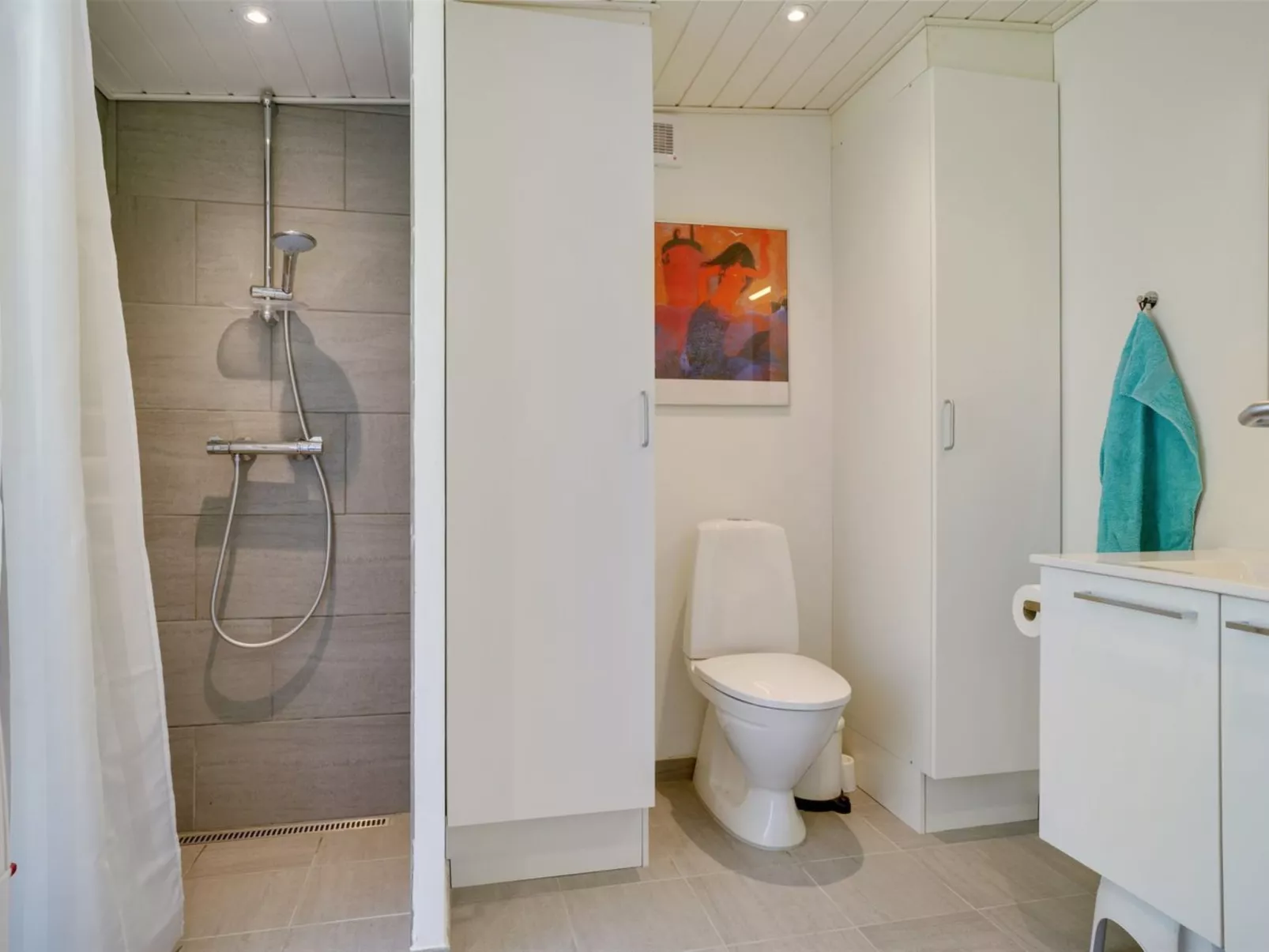 "Orvokki" - 125m from the sea-Inside