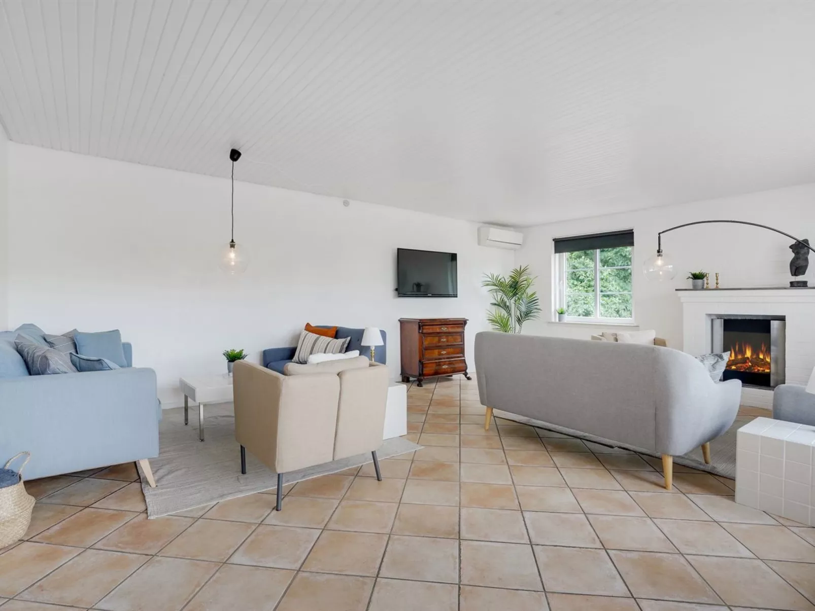 "Melin" - 7km from the sea-Dedans