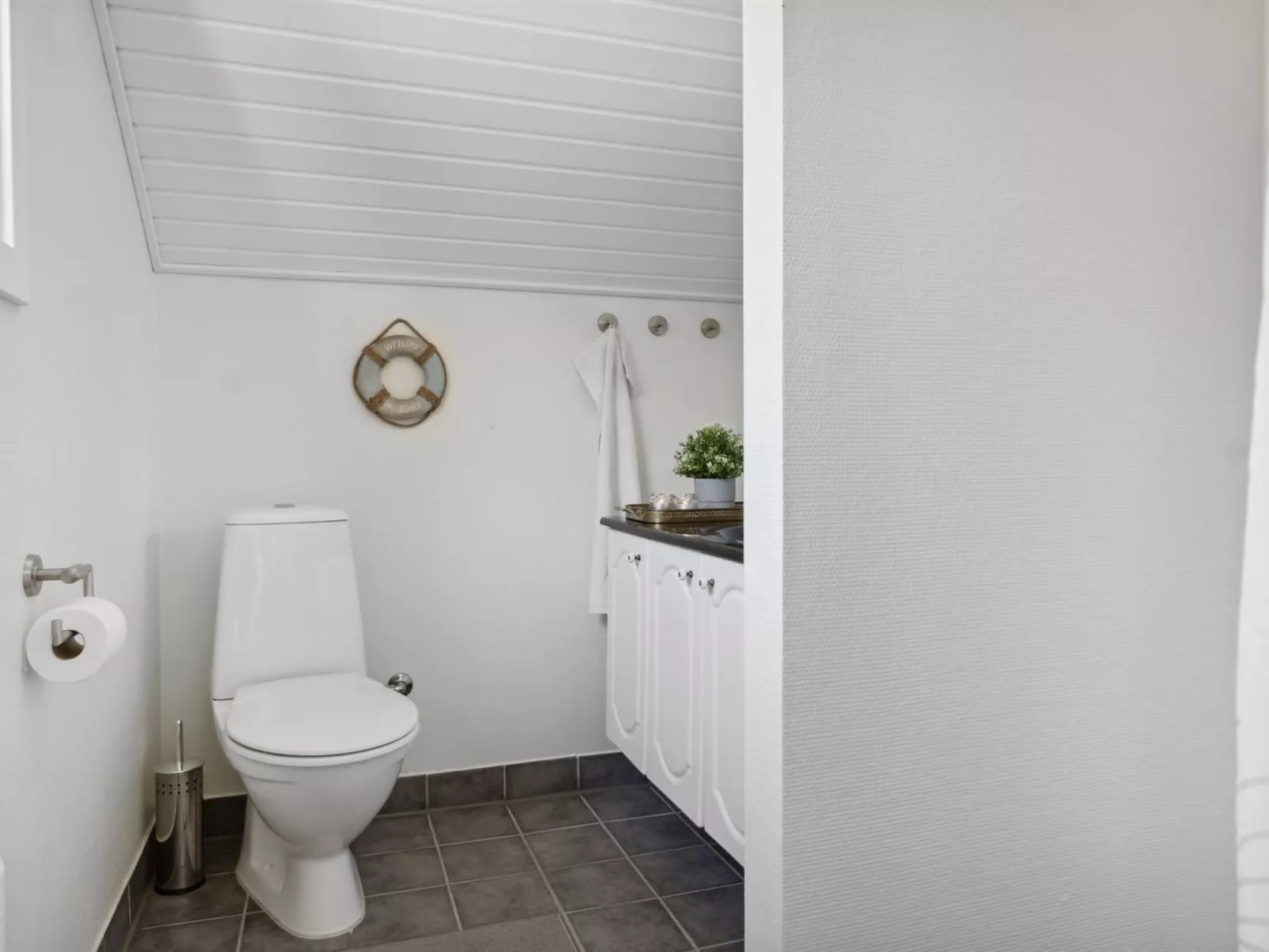 "Jahn" - 1.8km from the sea-Dedans