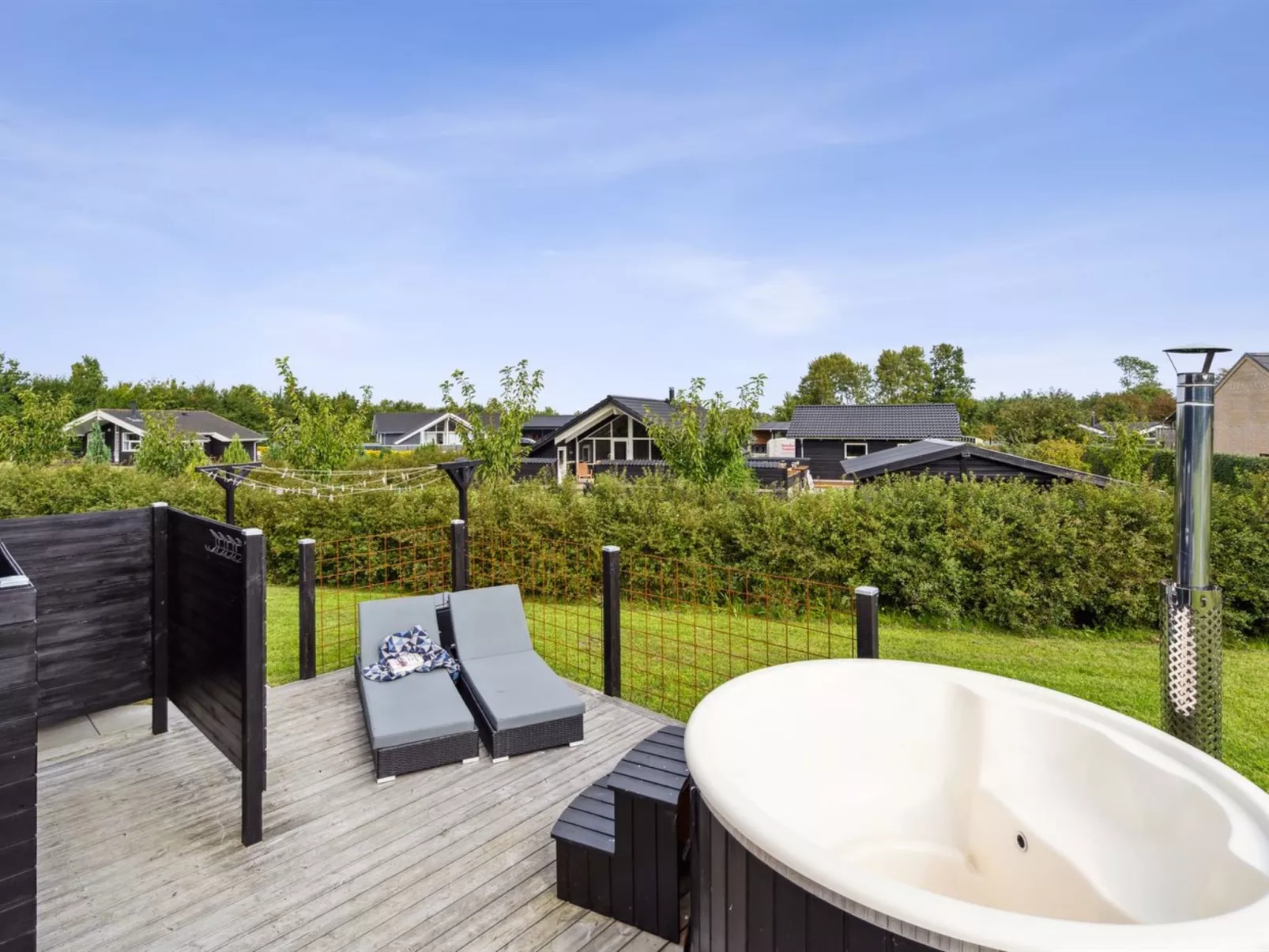 "Amdi" - 700m from the sea-Draußen