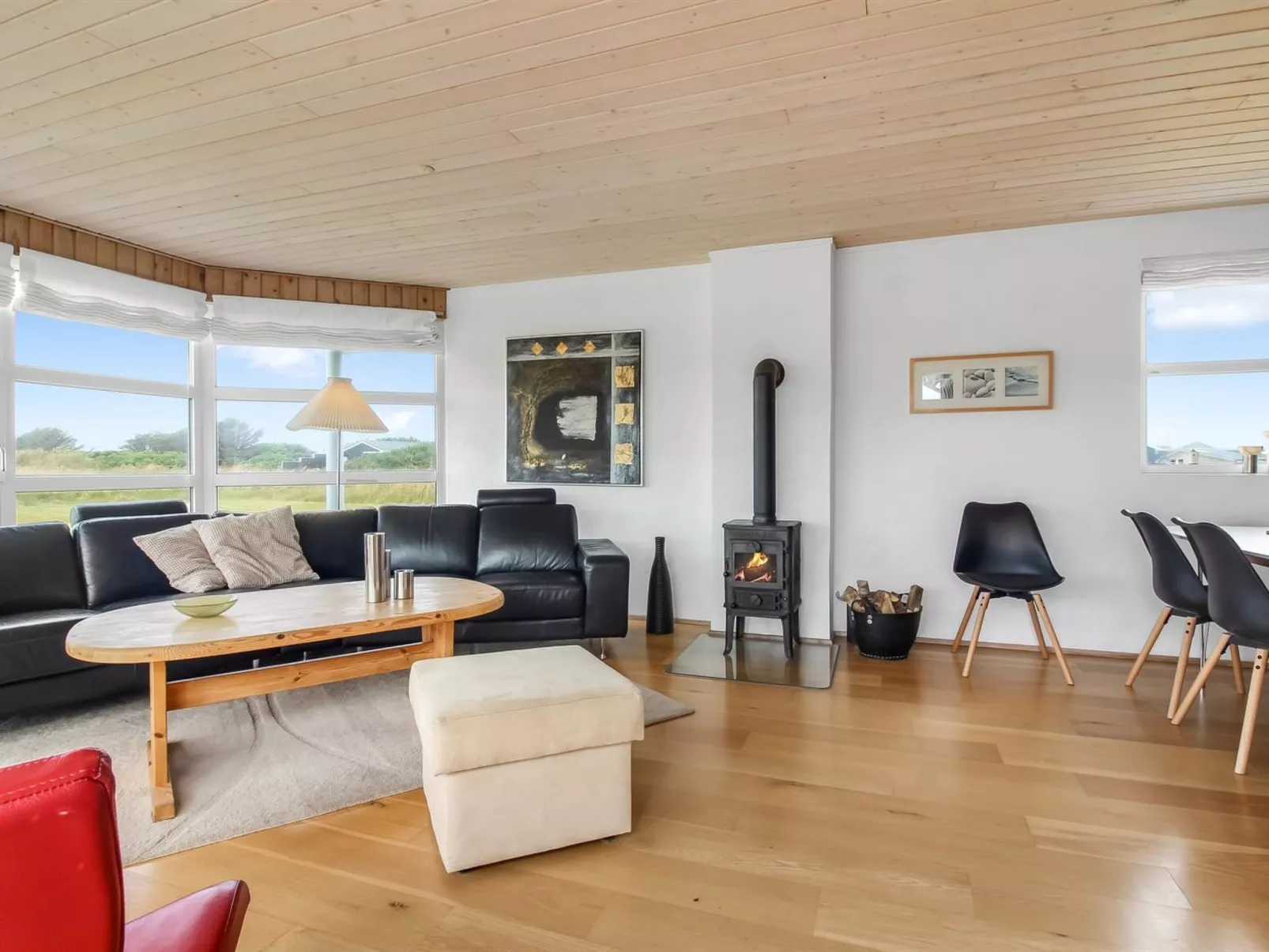 "Thomsen" - 475m from the sea-Drinnen