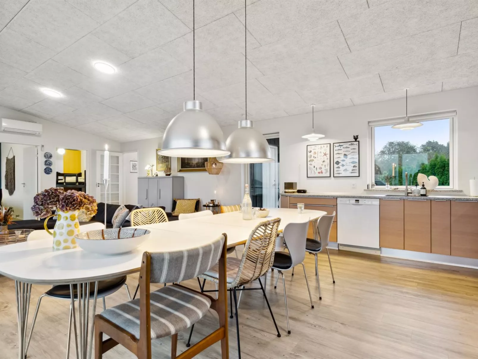 "Berta" - 70m to the fjord-Drinnen