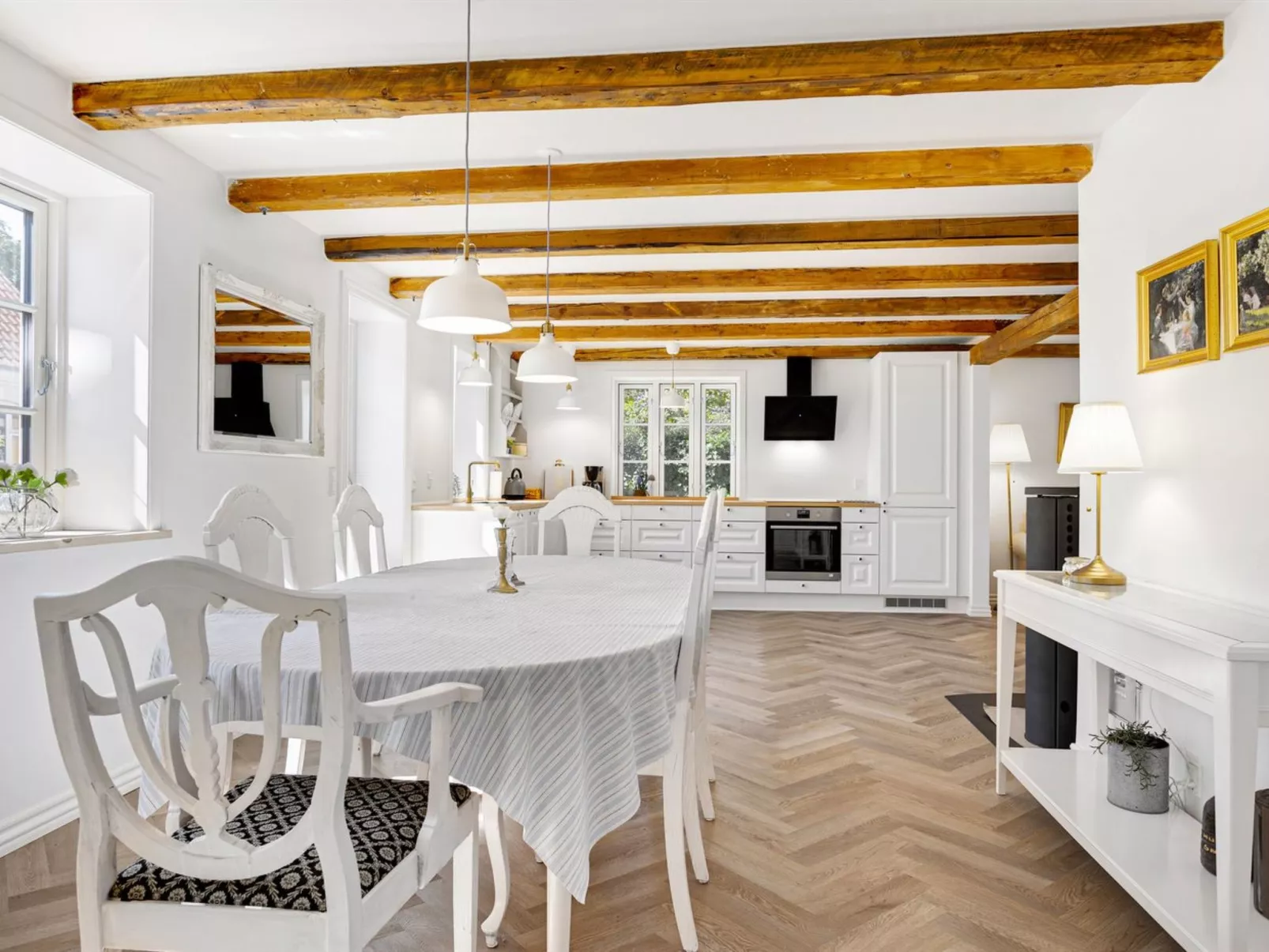 "Karmen" - 100m from the sea-Inside