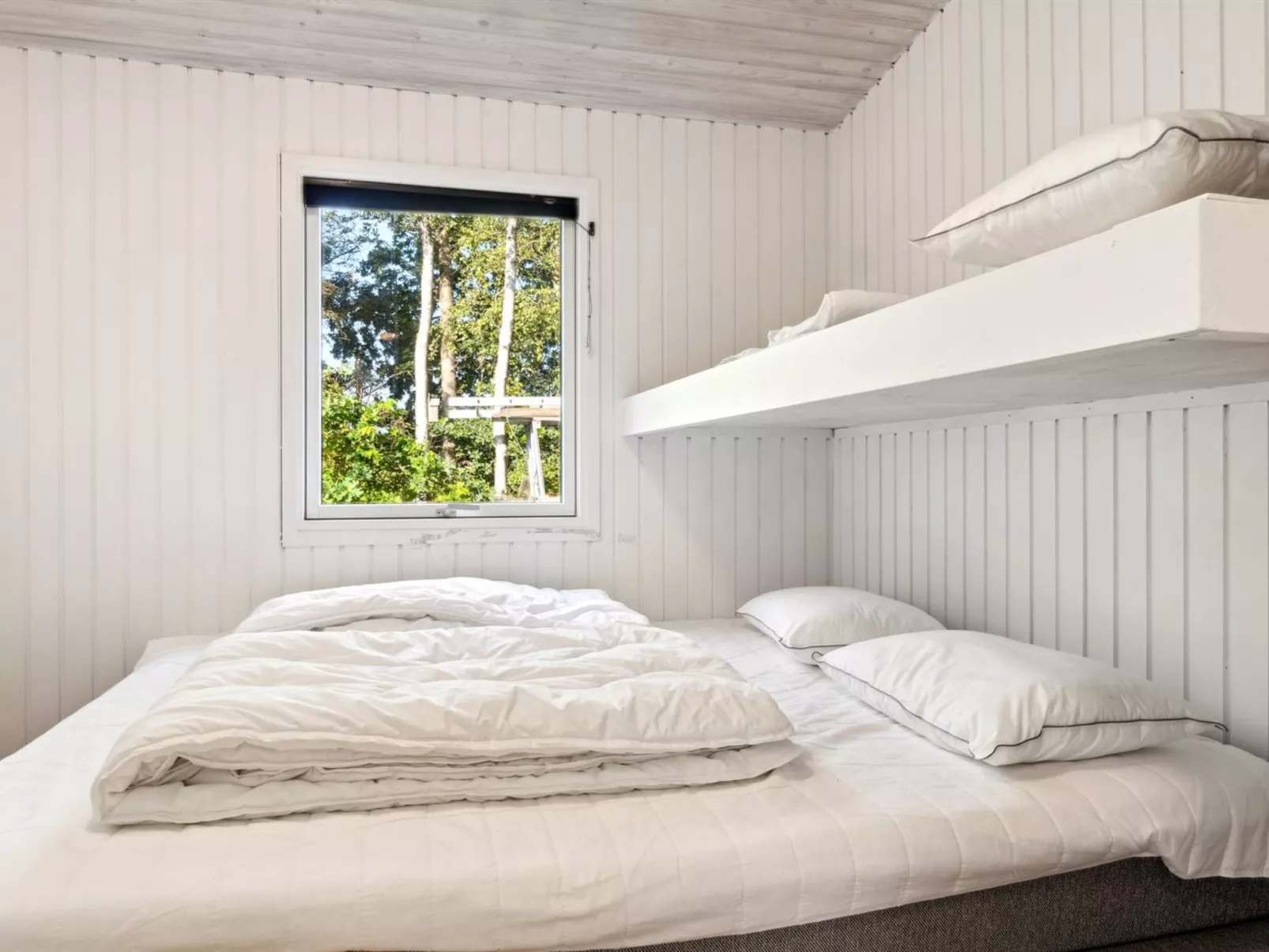 "Arwin" - 200m from the sea-Dedans