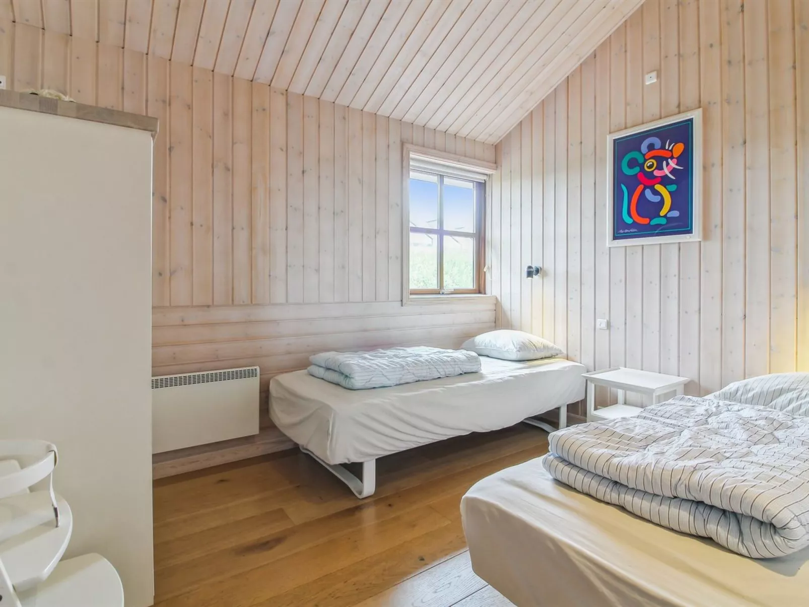 "Ran" - 1.5km from the sea-Drinnen