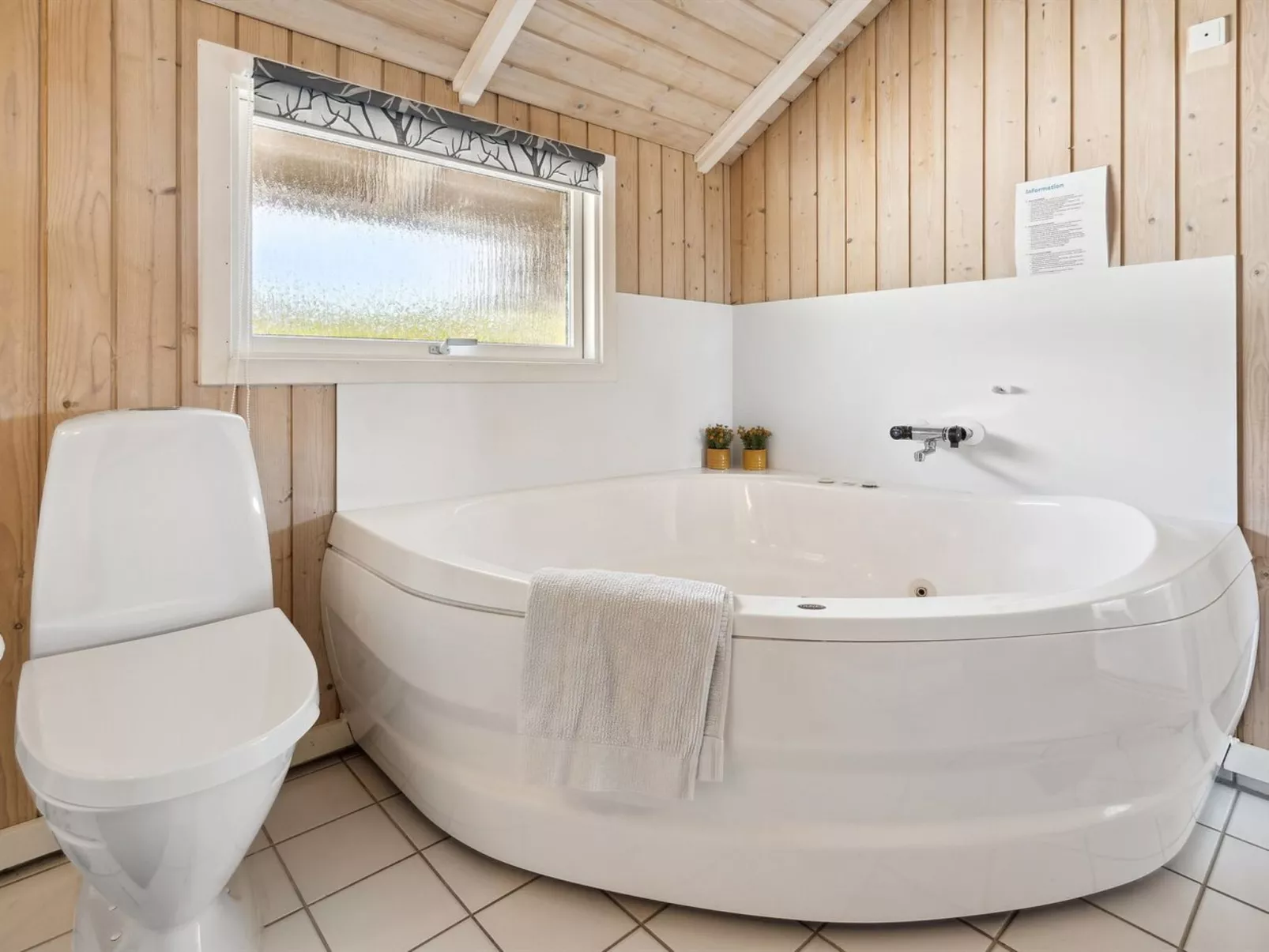 "Aarne" - 300m from the sea-Inside