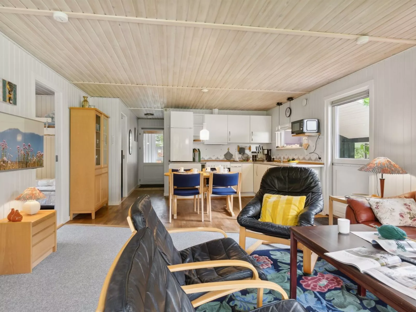 "Alkmar" -  from the sea-Inside