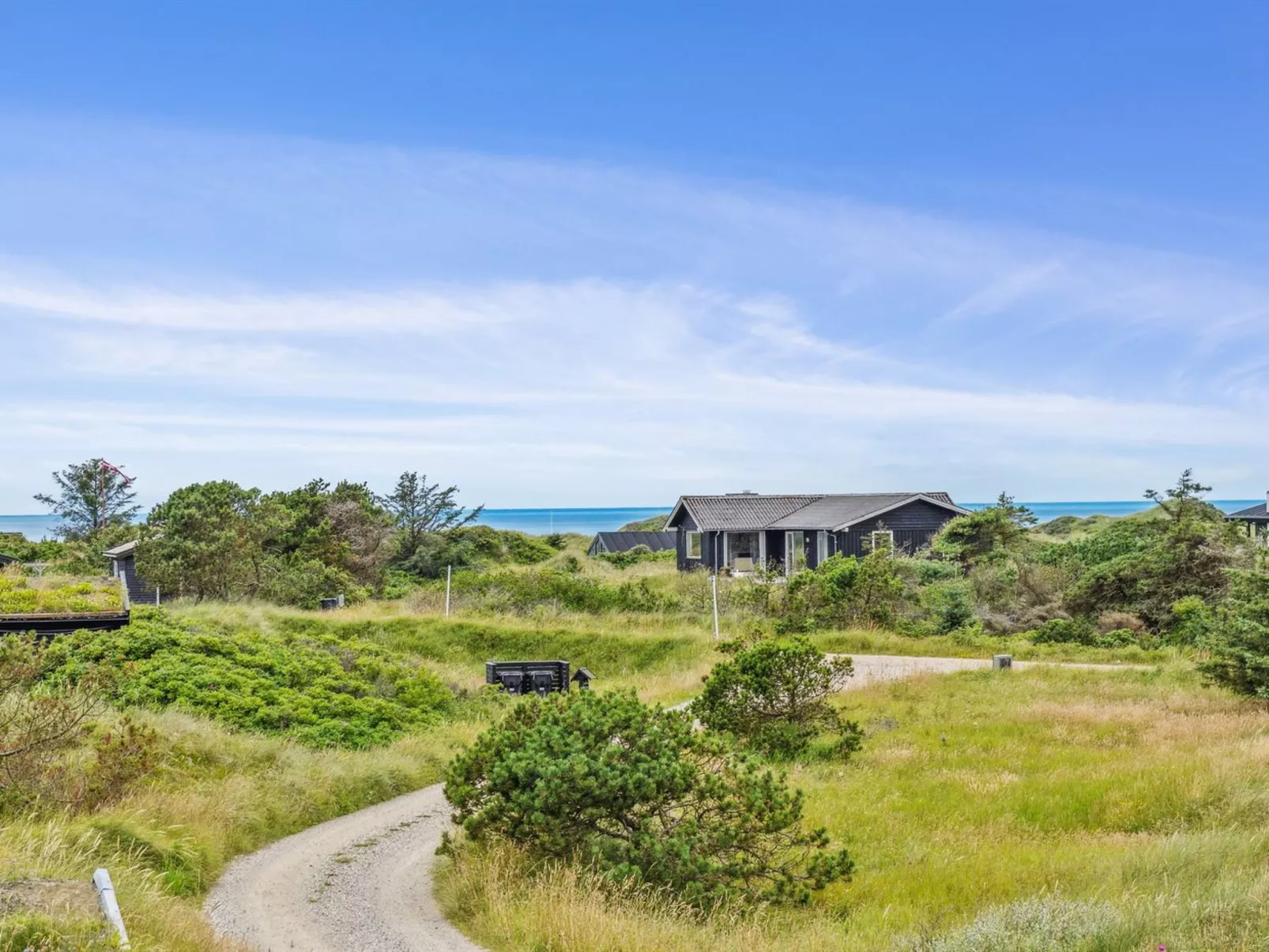 "Hrefna" - 500m from the sea-Outside