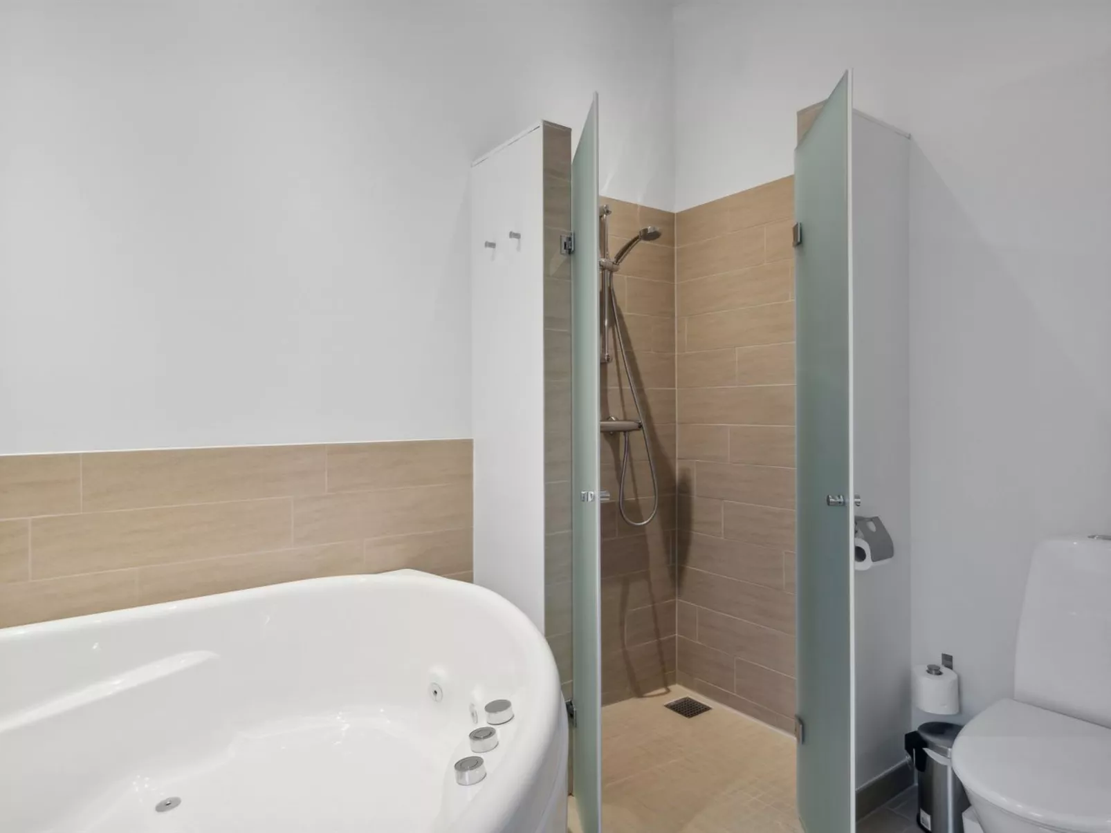 "Esmeralda" - 350m from the sea-Dedans