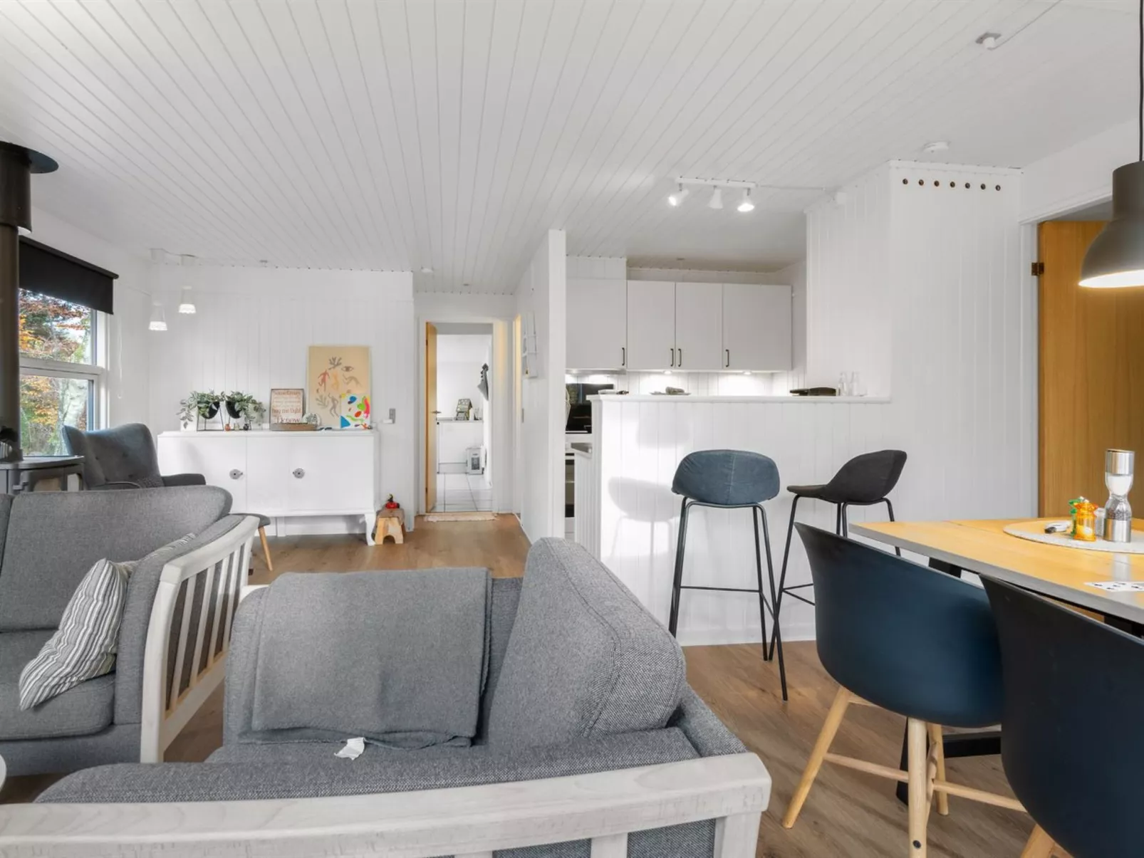 "Chris" -  from the sea-Dedans