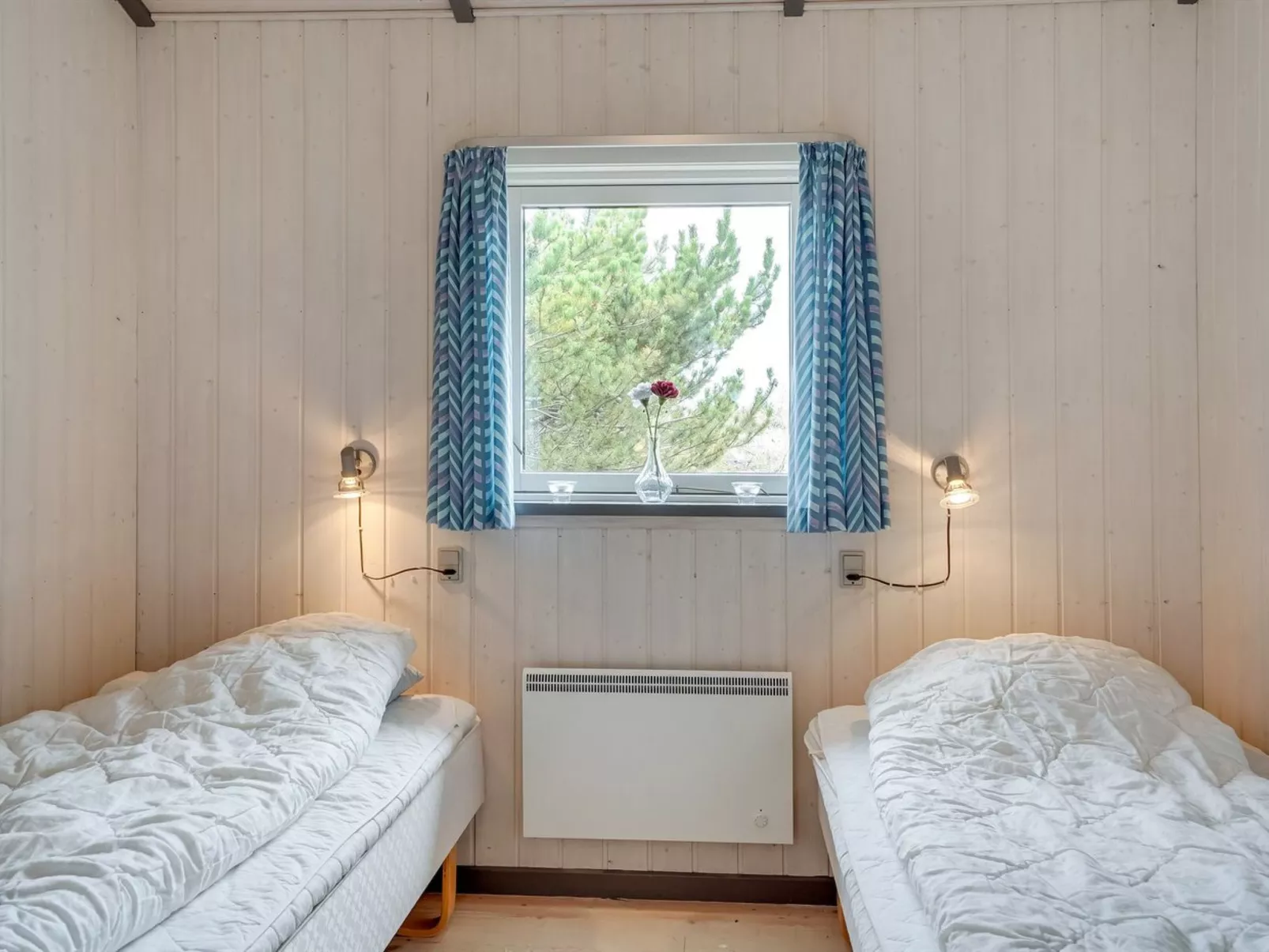 "Floria" - 1.4km from the sea-Drinnen