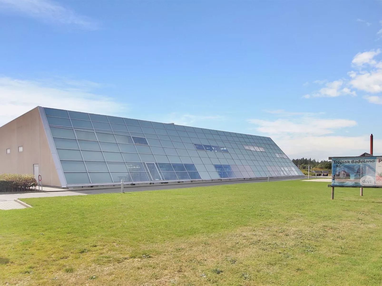 "Hunno" - 3km from the sea-Outside