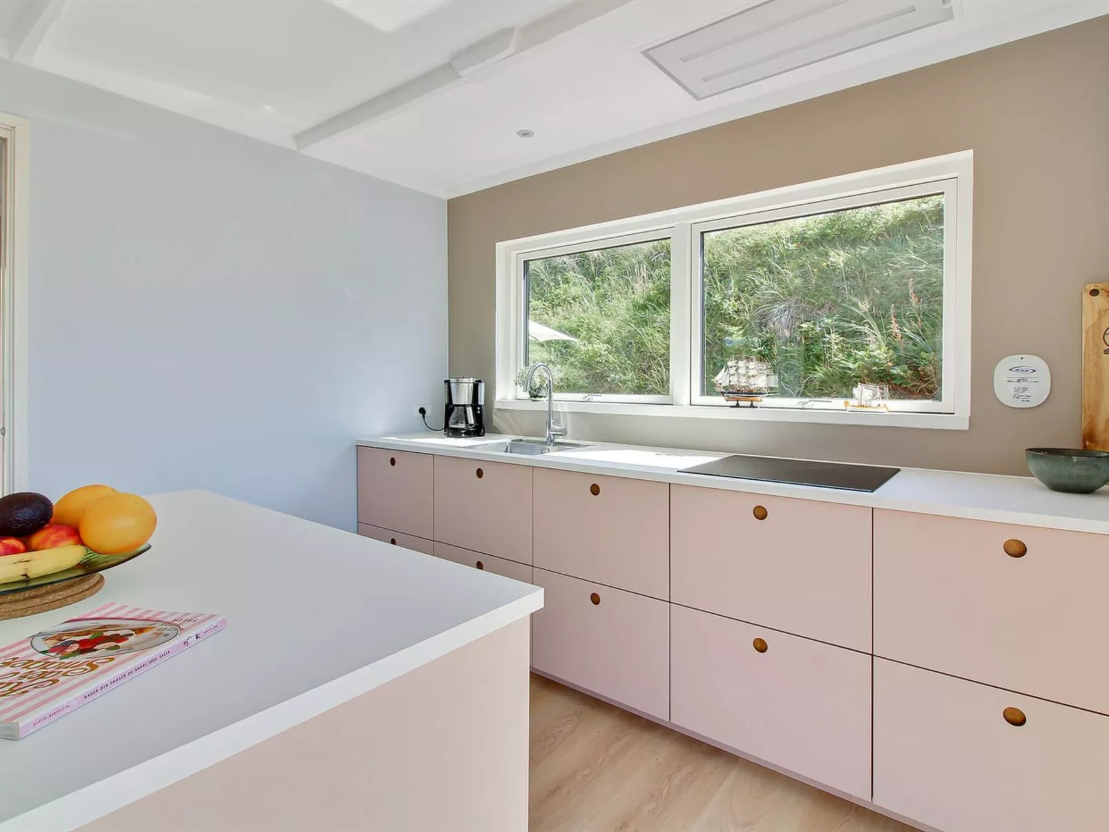 "Hoat" - 300m from the sea-Drinnen