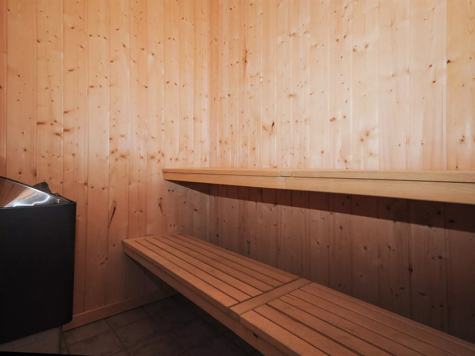 "Tamika" - 950m from the sea-Inside