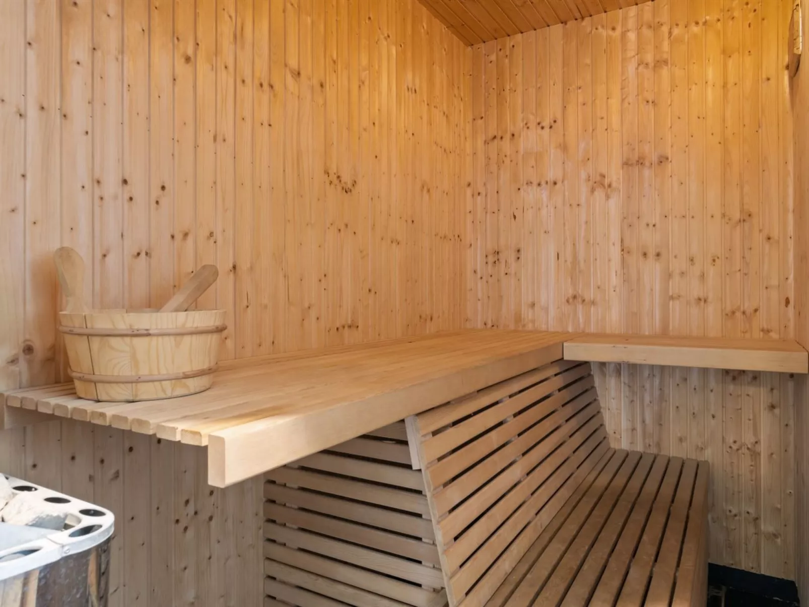 "Josina" - 675m from the sea-Inside