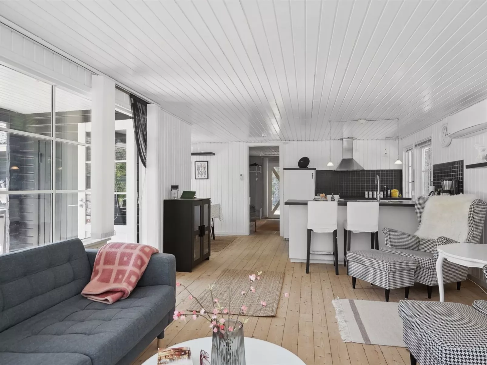 "Adser" - 600m from the sea-Dedans