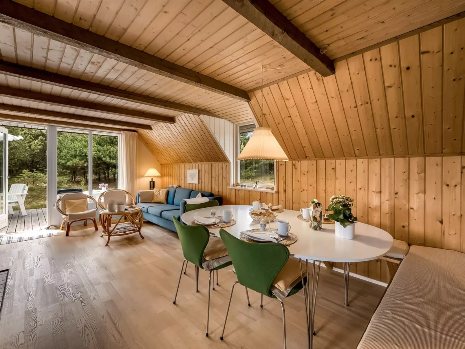 "Sisko" - 800m from the sea-Dedans