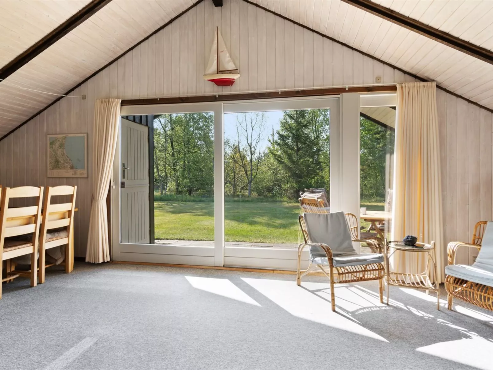 "Irlin" - 600m from the sea-Inside