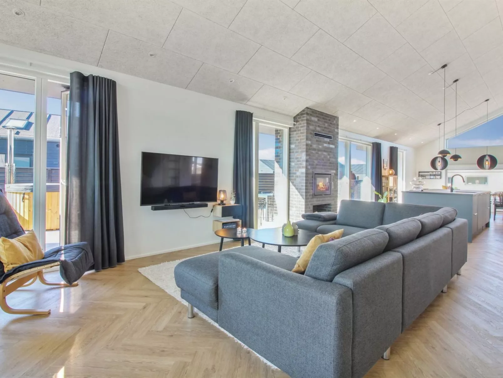 "Esme" - 400m from the sea-Inside