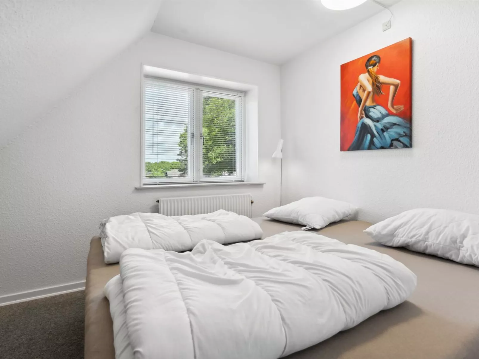 "Essie" - 20km from the sea-Drinnen