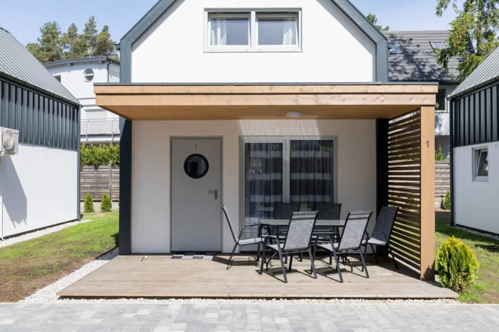 Domki letniskowe niedziela-niedziela Pobierowo-Terrasse/Balkon