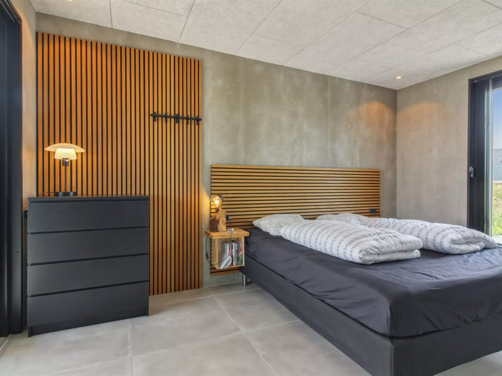 "Lima" - 200m from the sea-Drinnen