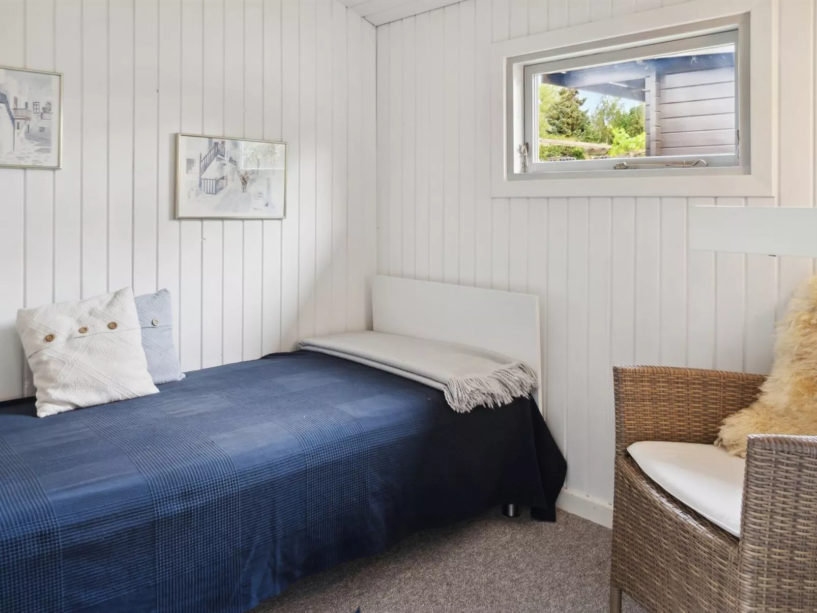 "Holmwith" - 200m from the sea-Inside