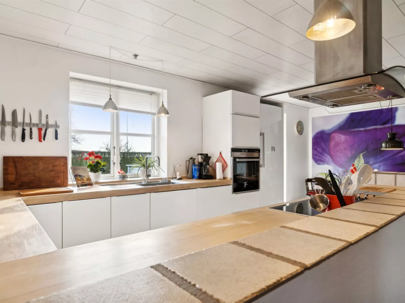 "Josie" - 700m from the sea-Dedans