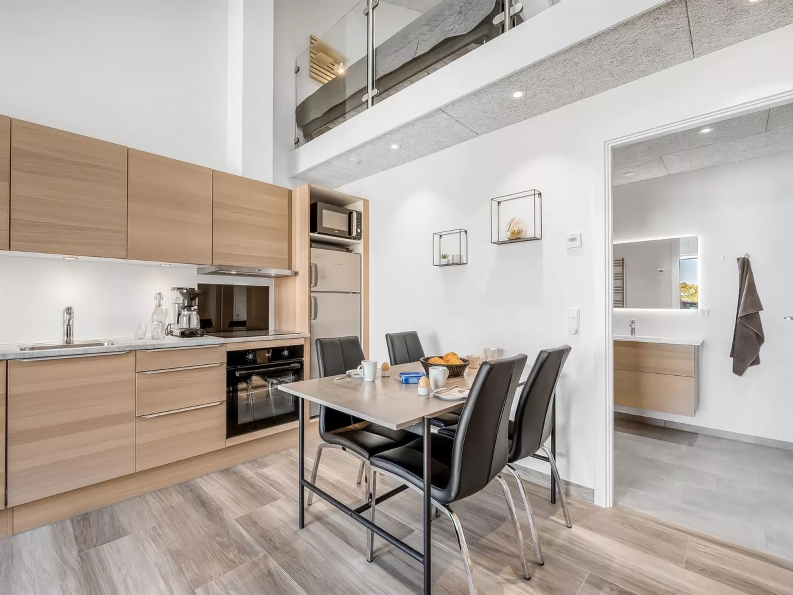 "Els" - 100m to the fjord-Dedans