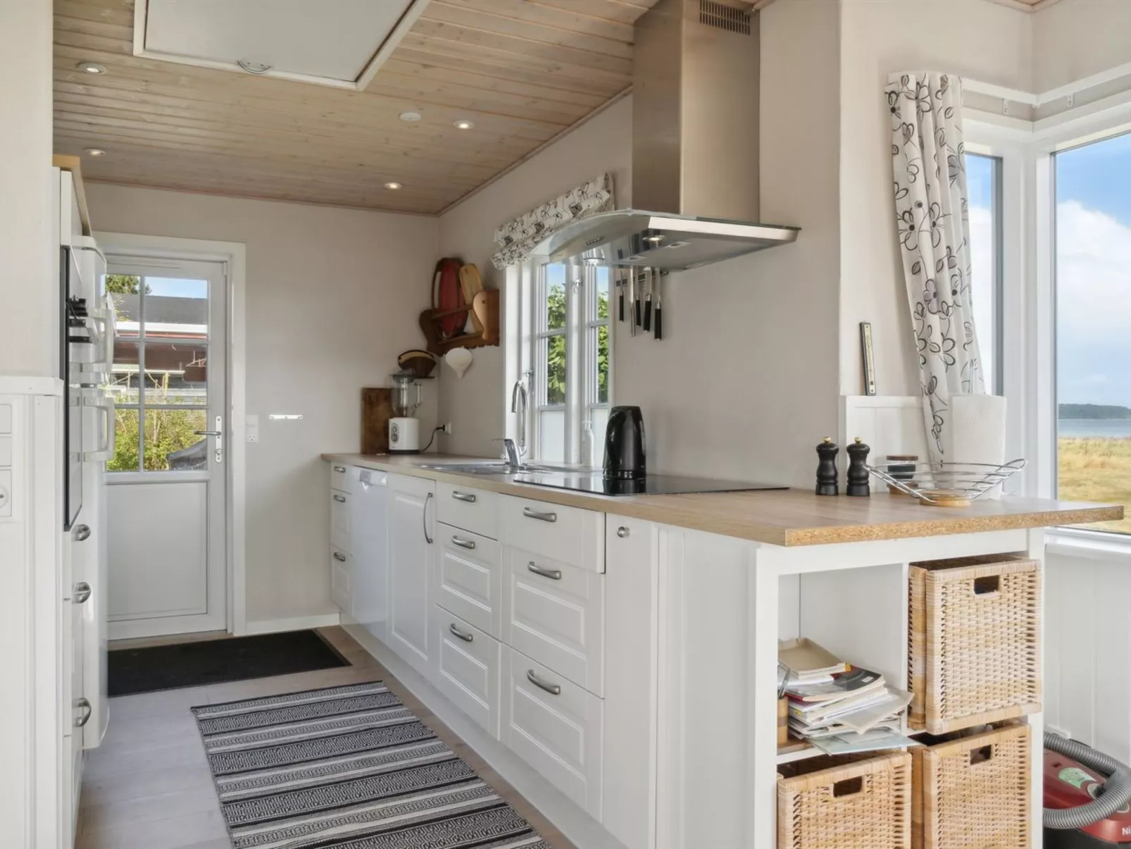 "Mirkka" - 50m from the sea-Drinnen