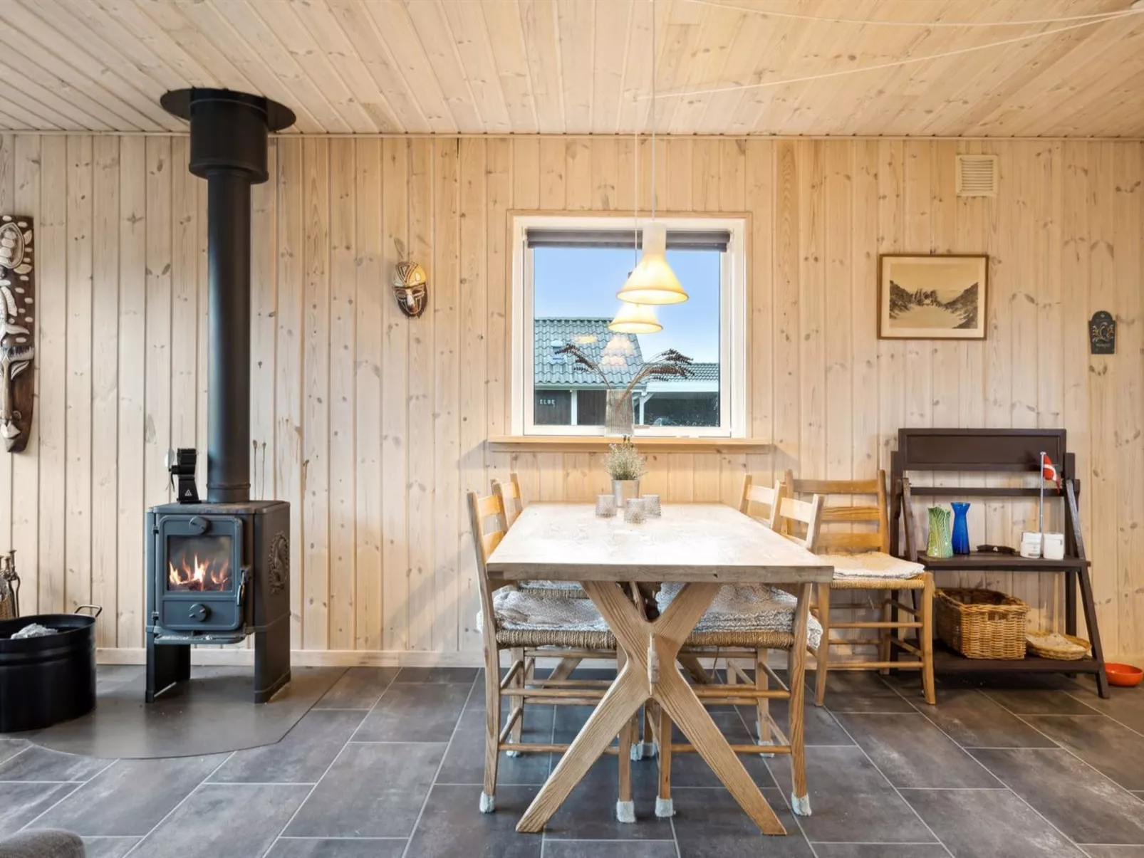 "Ritha" - 175m from the sea-Inside