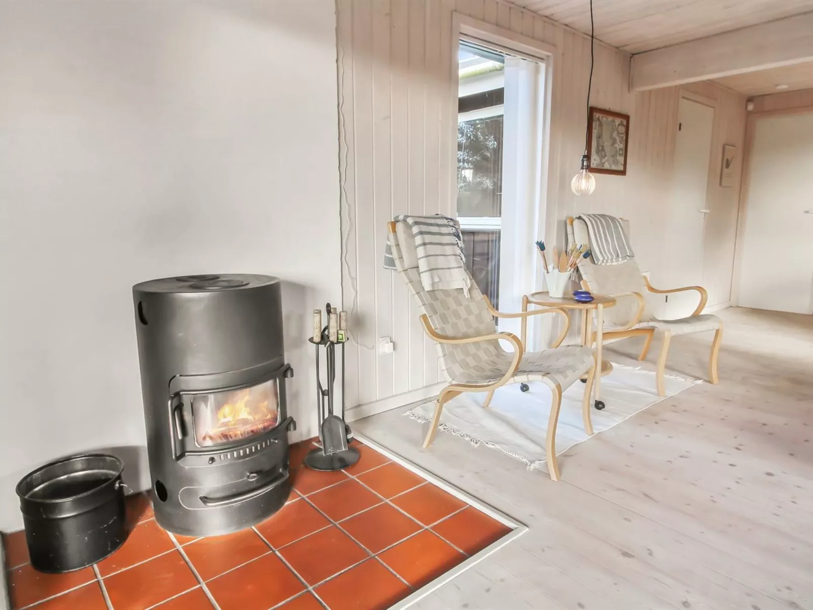 "Jakko" - 2.6km from the sea-Inside